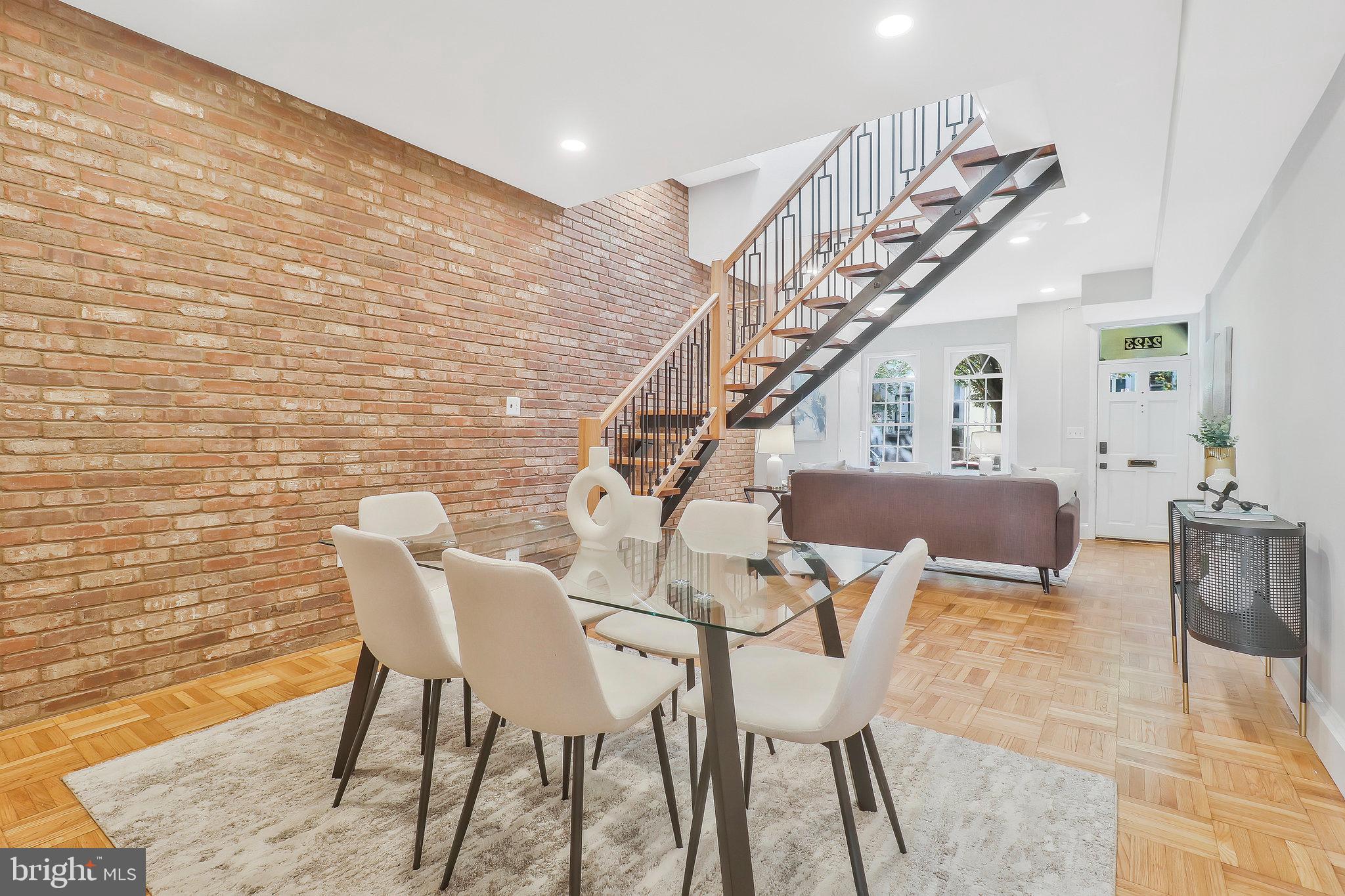 2423 I St NW