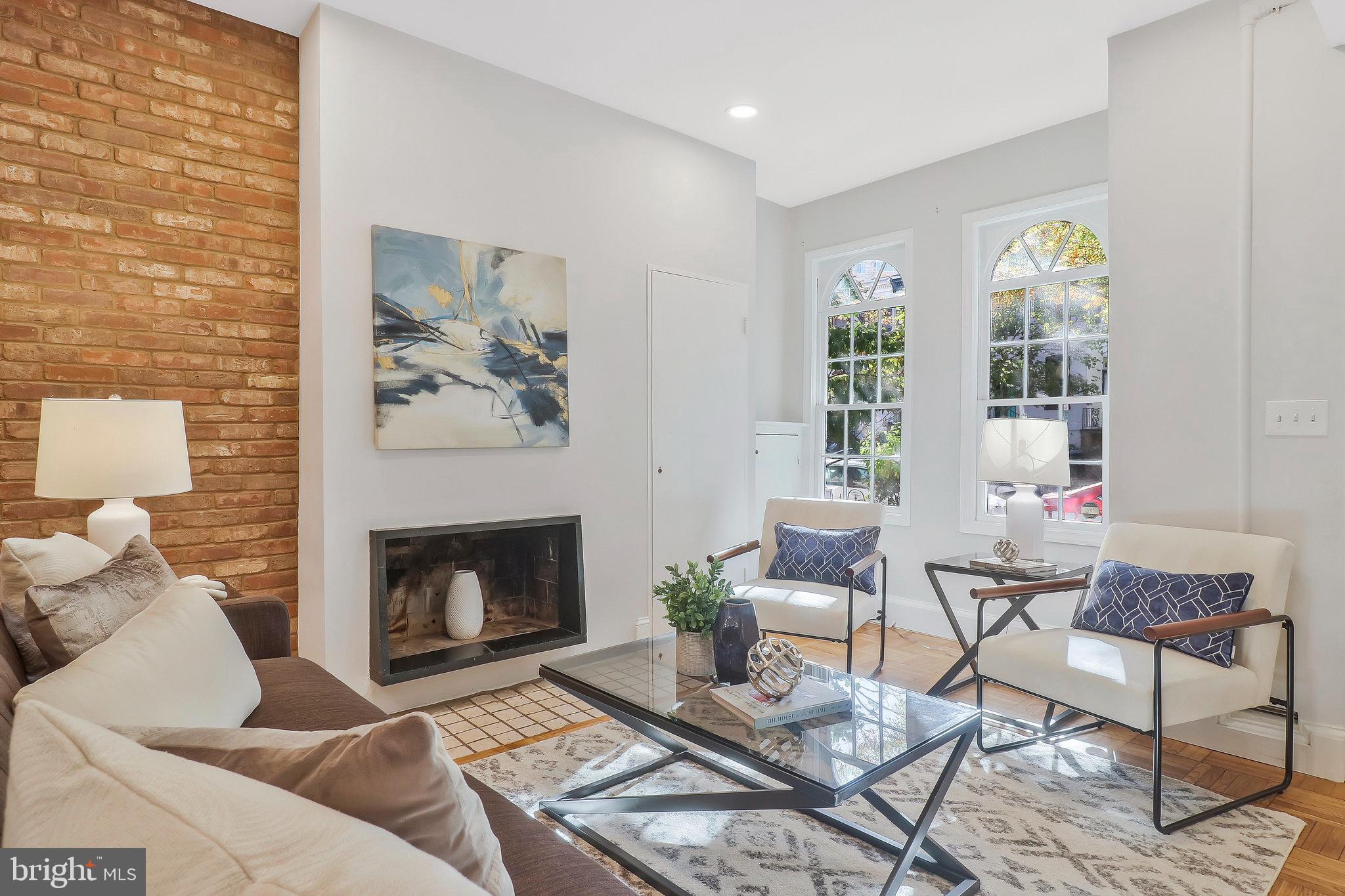2423 I St NW