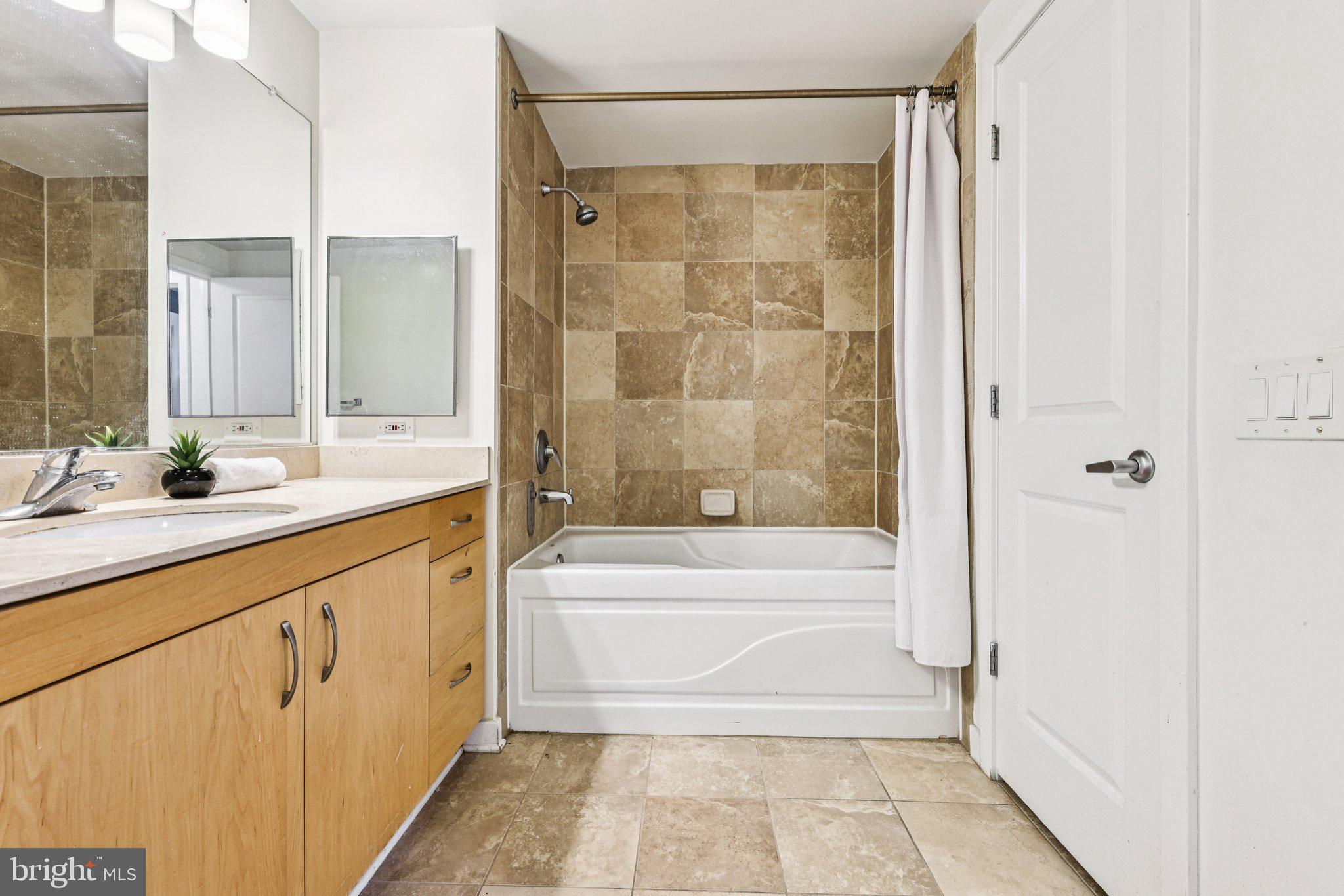 475 K STREET NW 905