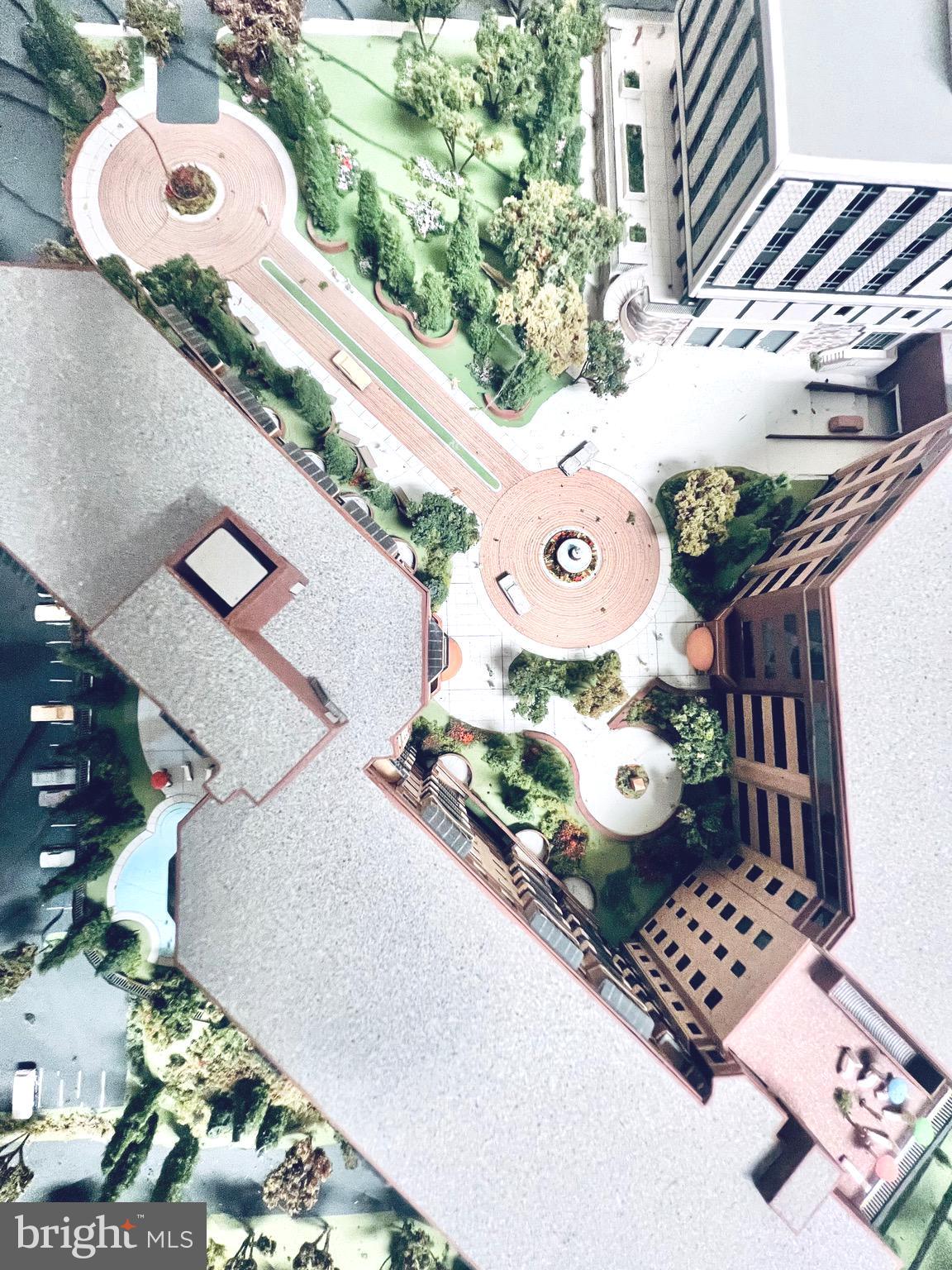 2111 WISCONSIN AVE NW #110