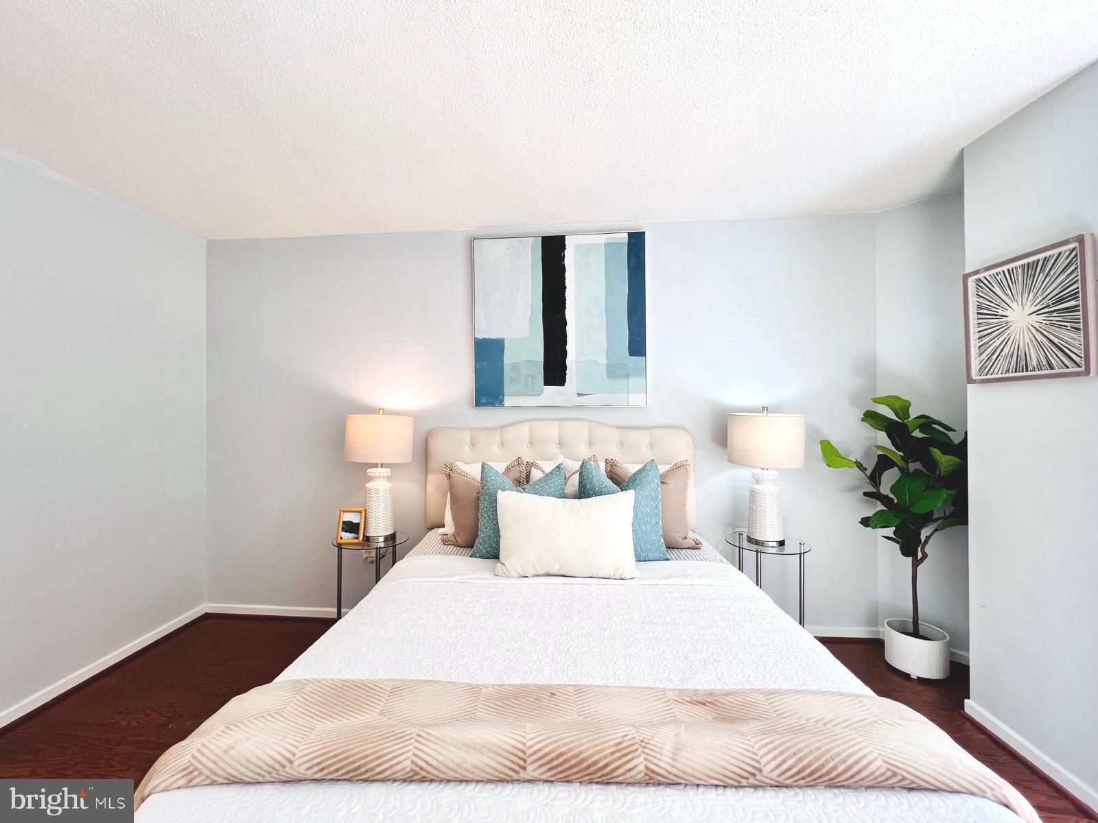 2111 WISCONSIN AVE NW #110