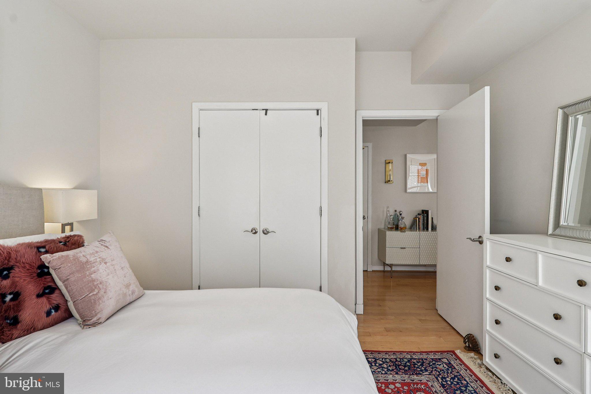 2412 17TH STREET NW 202