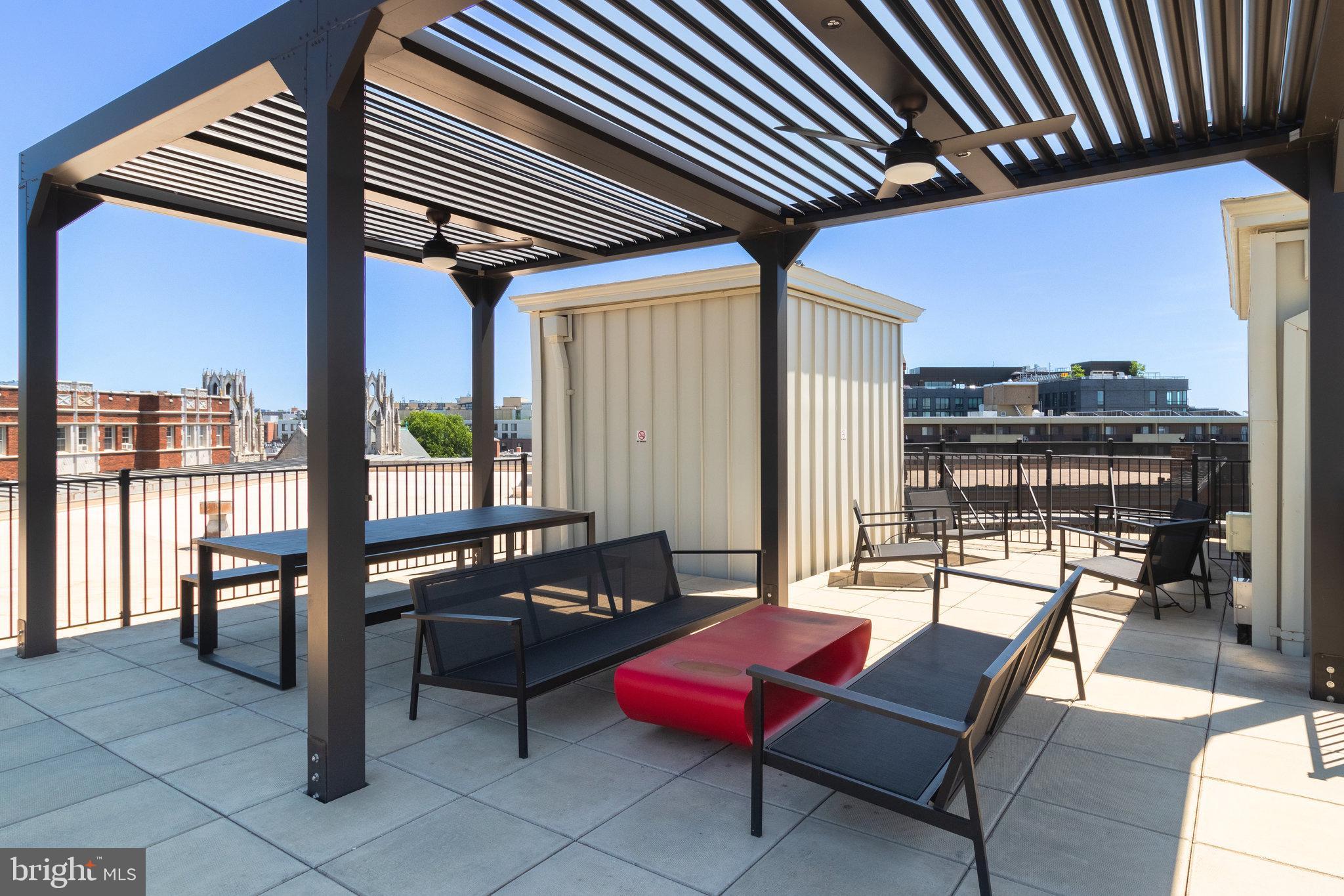 2039 NEW HAMPSHIRE AVENUE NW 307