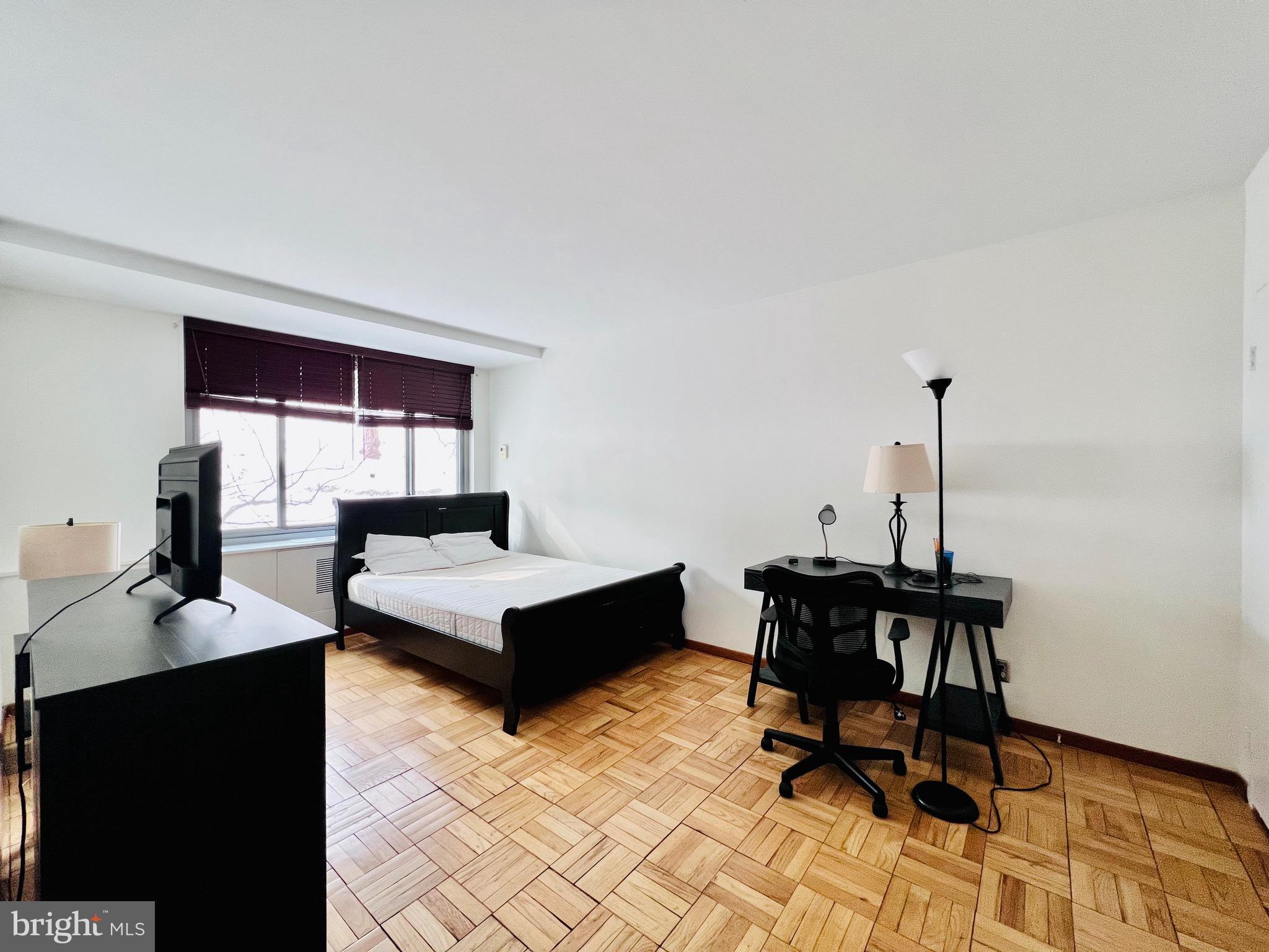 4200 CATHEDRAL AVENUE NW 114