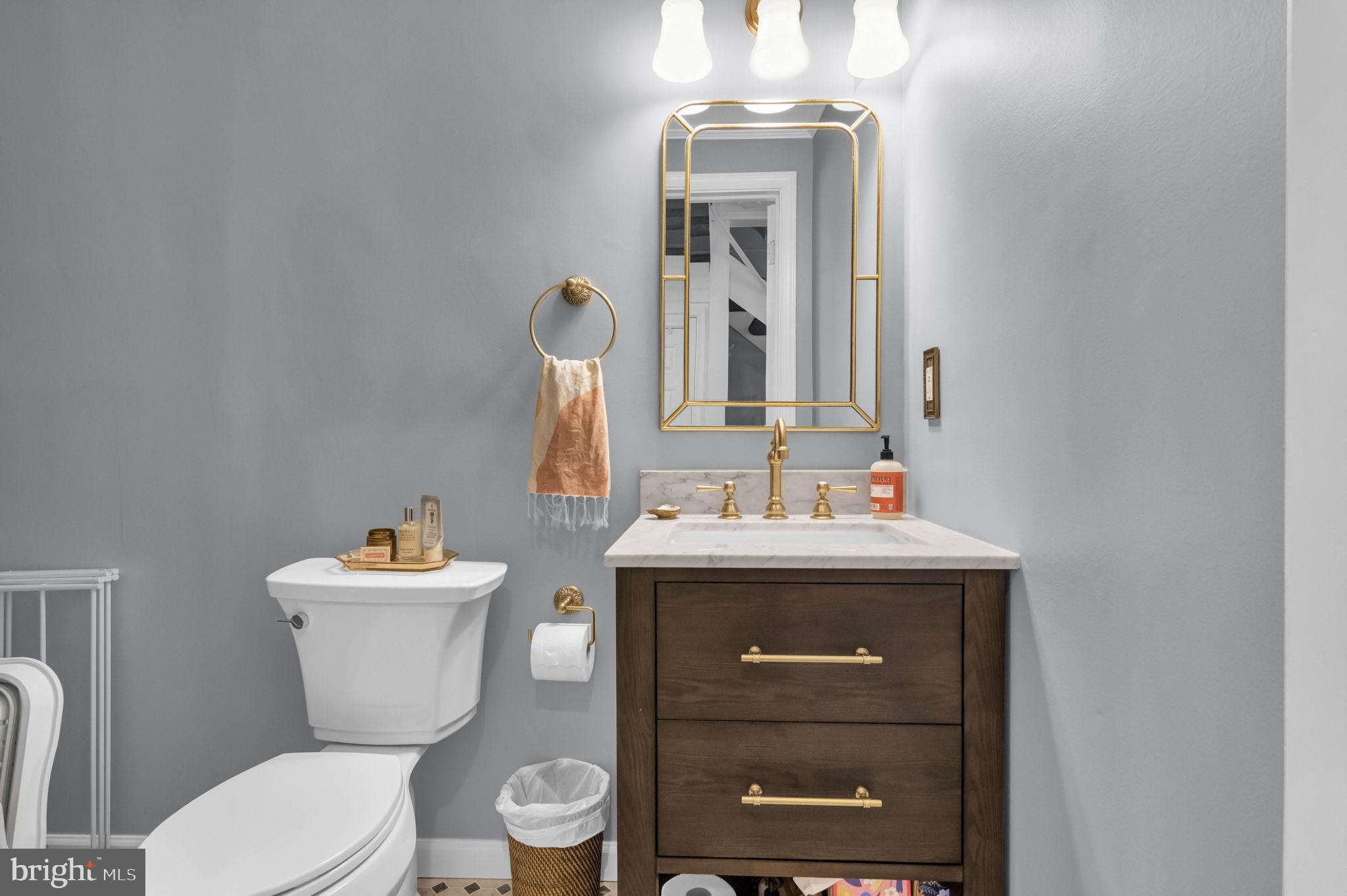 1526 GALES STREET NE