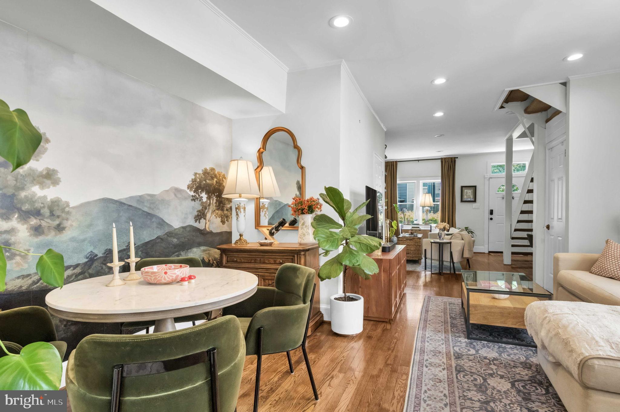 1526 GALES STREET NE