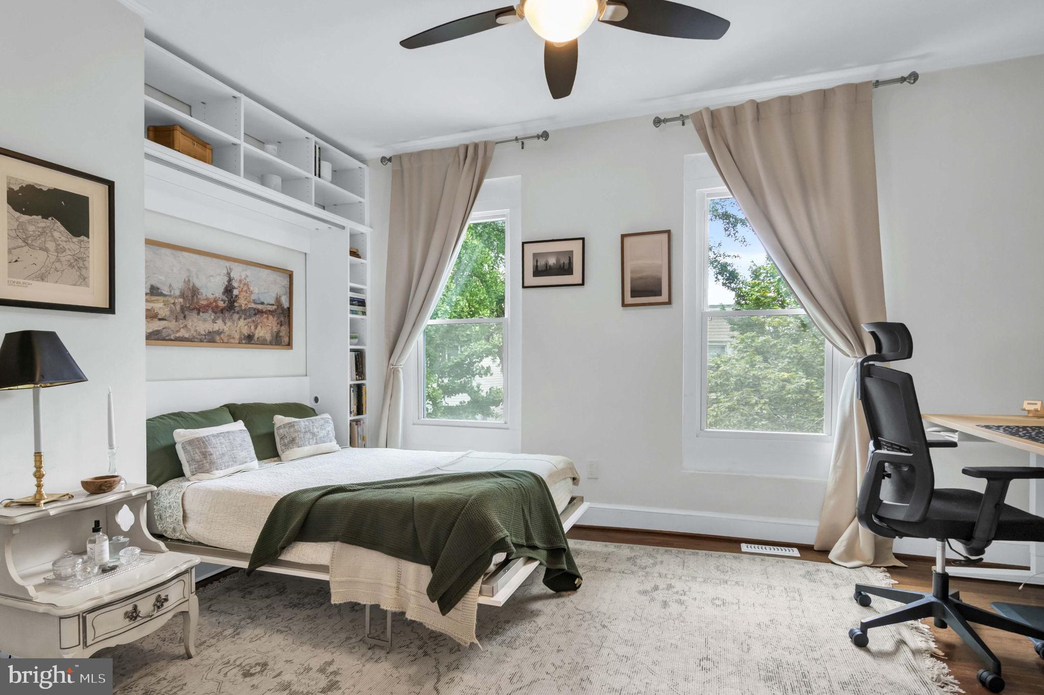 1526 GALES STREET NE