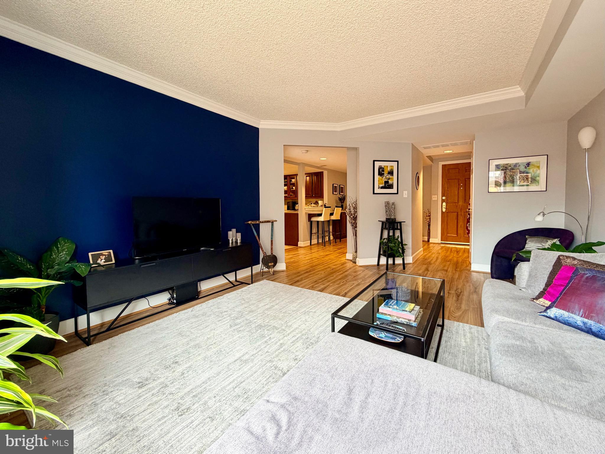 1080 WISCONSIN AVENUE NW 2004