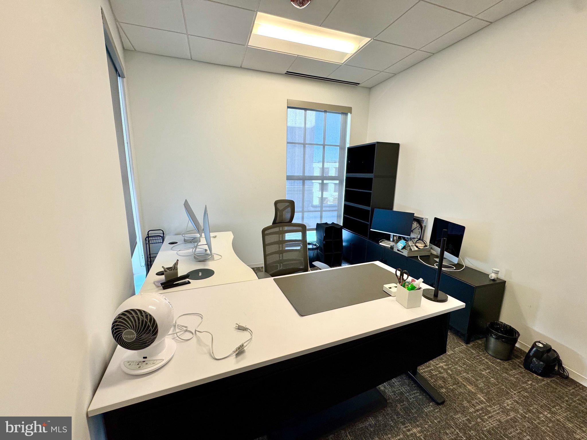 660 PENNSYLVANIA AVENUE SE 300