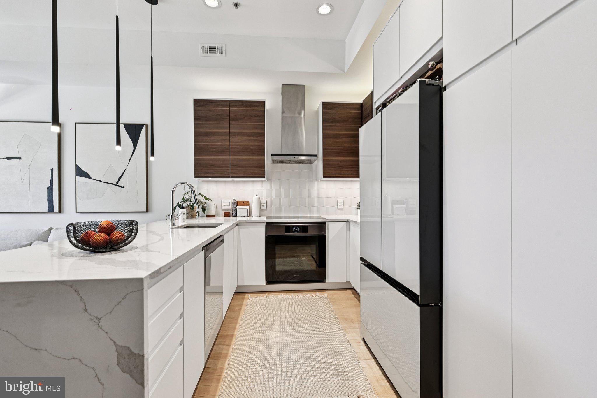 1328 MARYLAND AVENUE NE 2