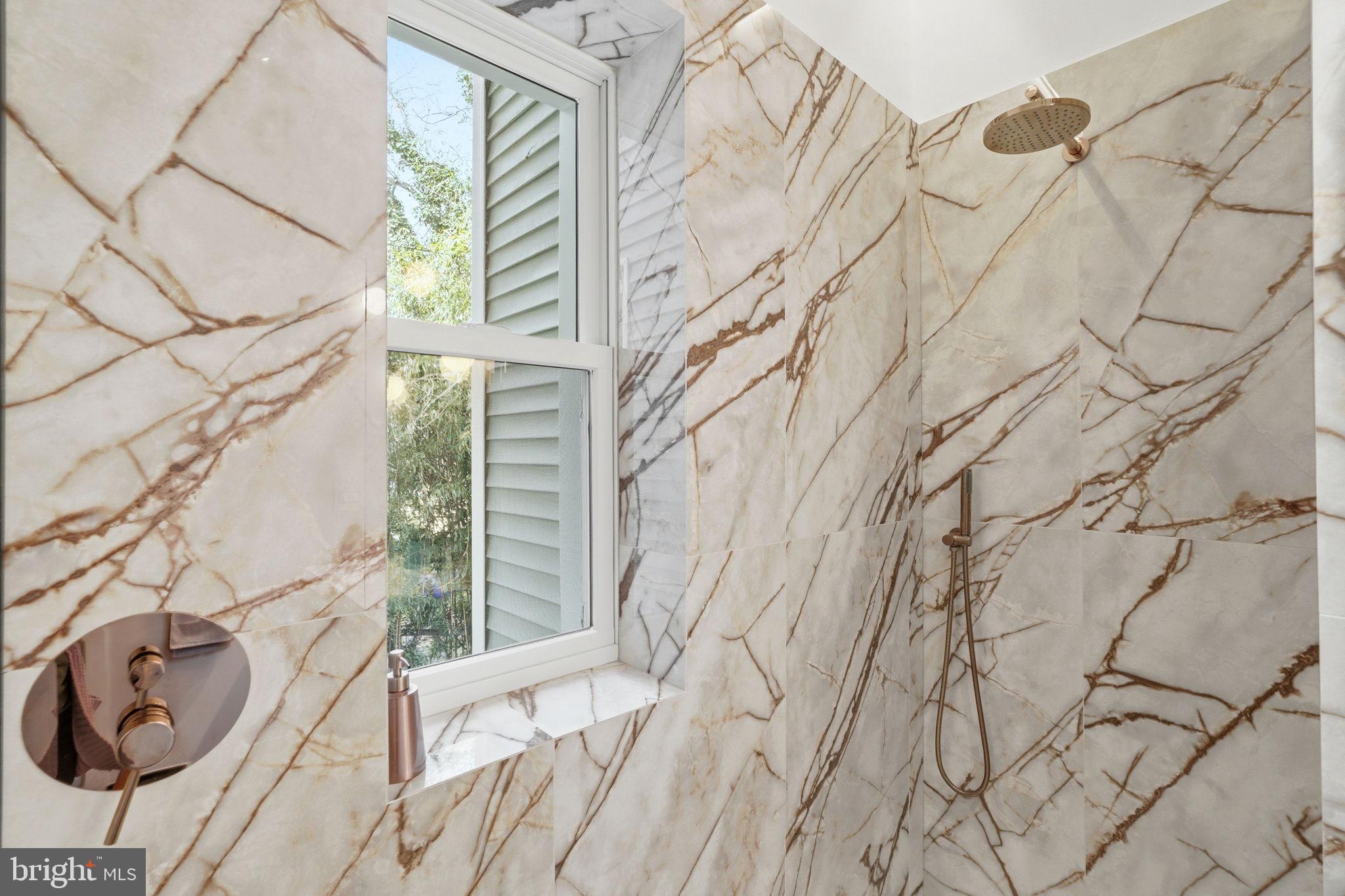 1328 MARYLAND AVENUE NE 2