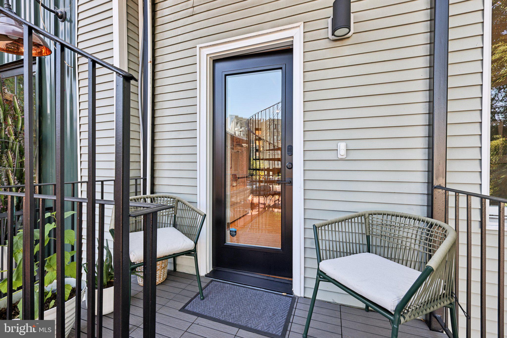 1328 MARYLAND AVENUE NE 2