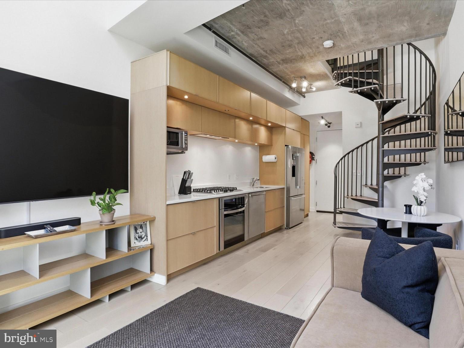 1515 15TH STREET NW 206