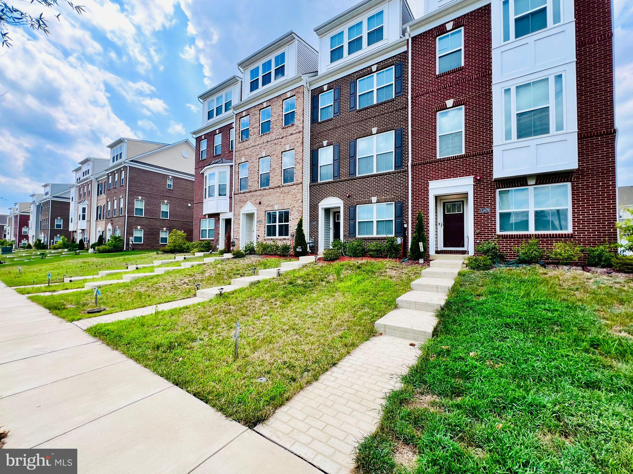 11483 MARY SHELLEY PL