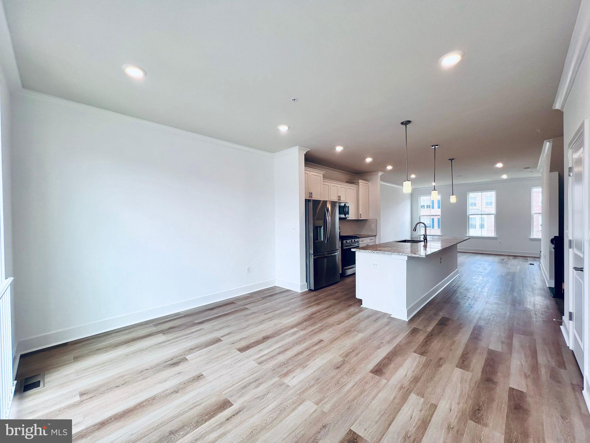 11483 MARY SHELLEY PL