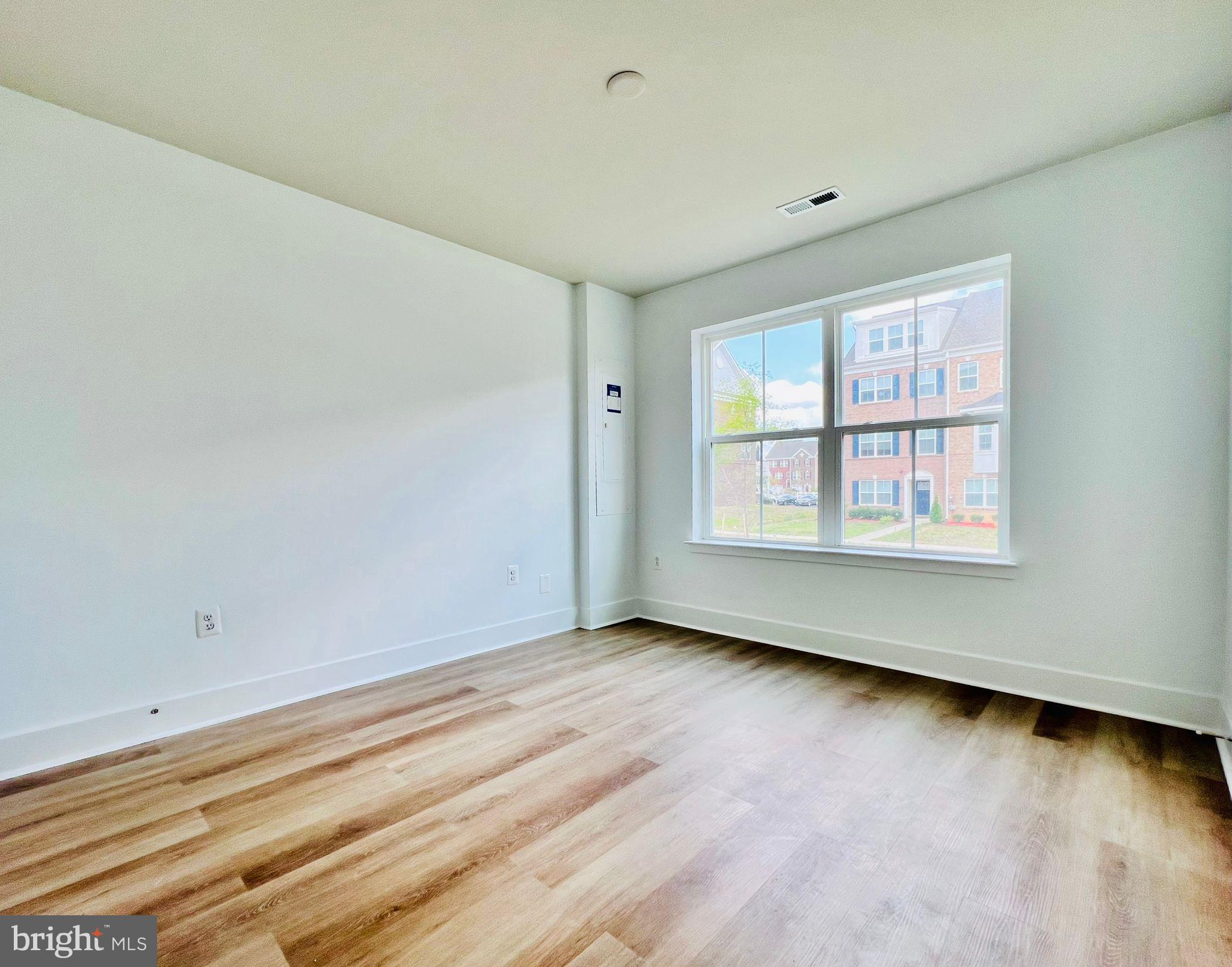 11483 MARY SHELLEY PL