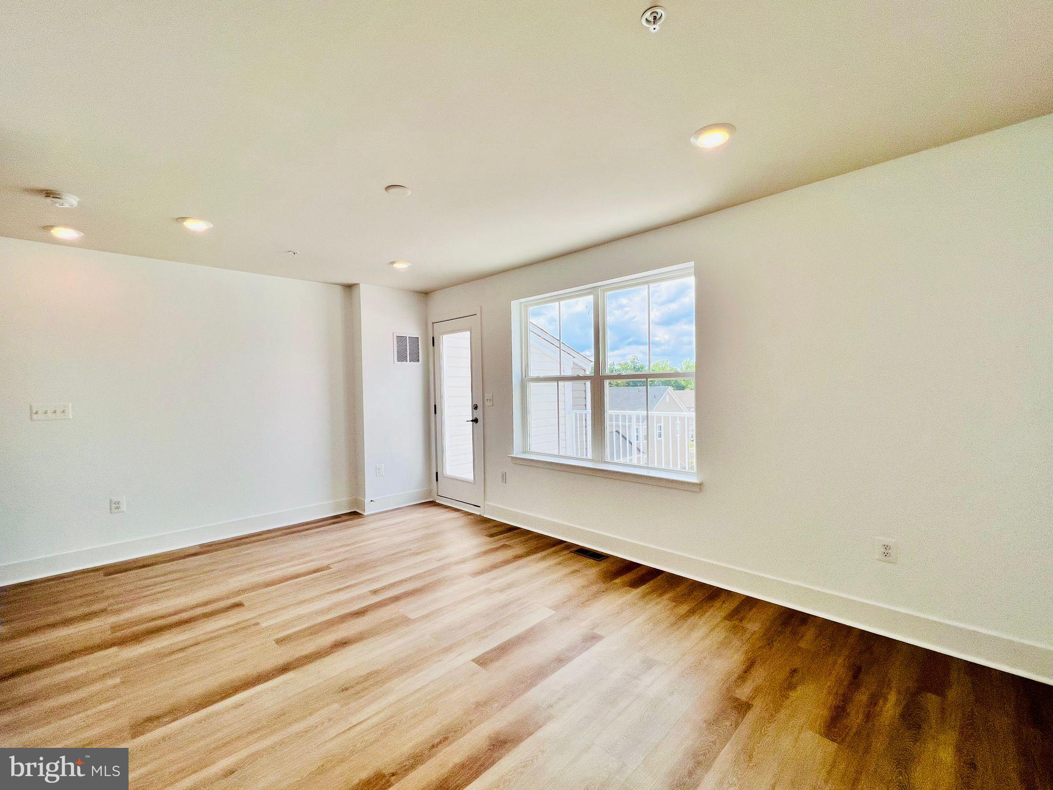 11483 MARY SHELLEY PL