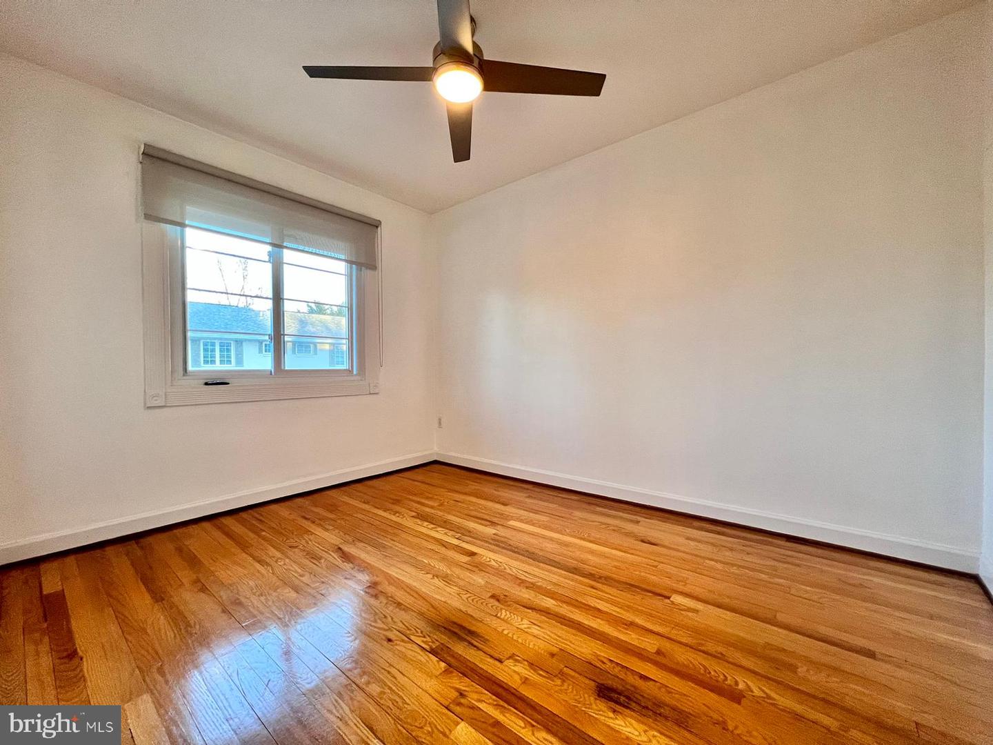 5332 Pooks Hill Rd #304