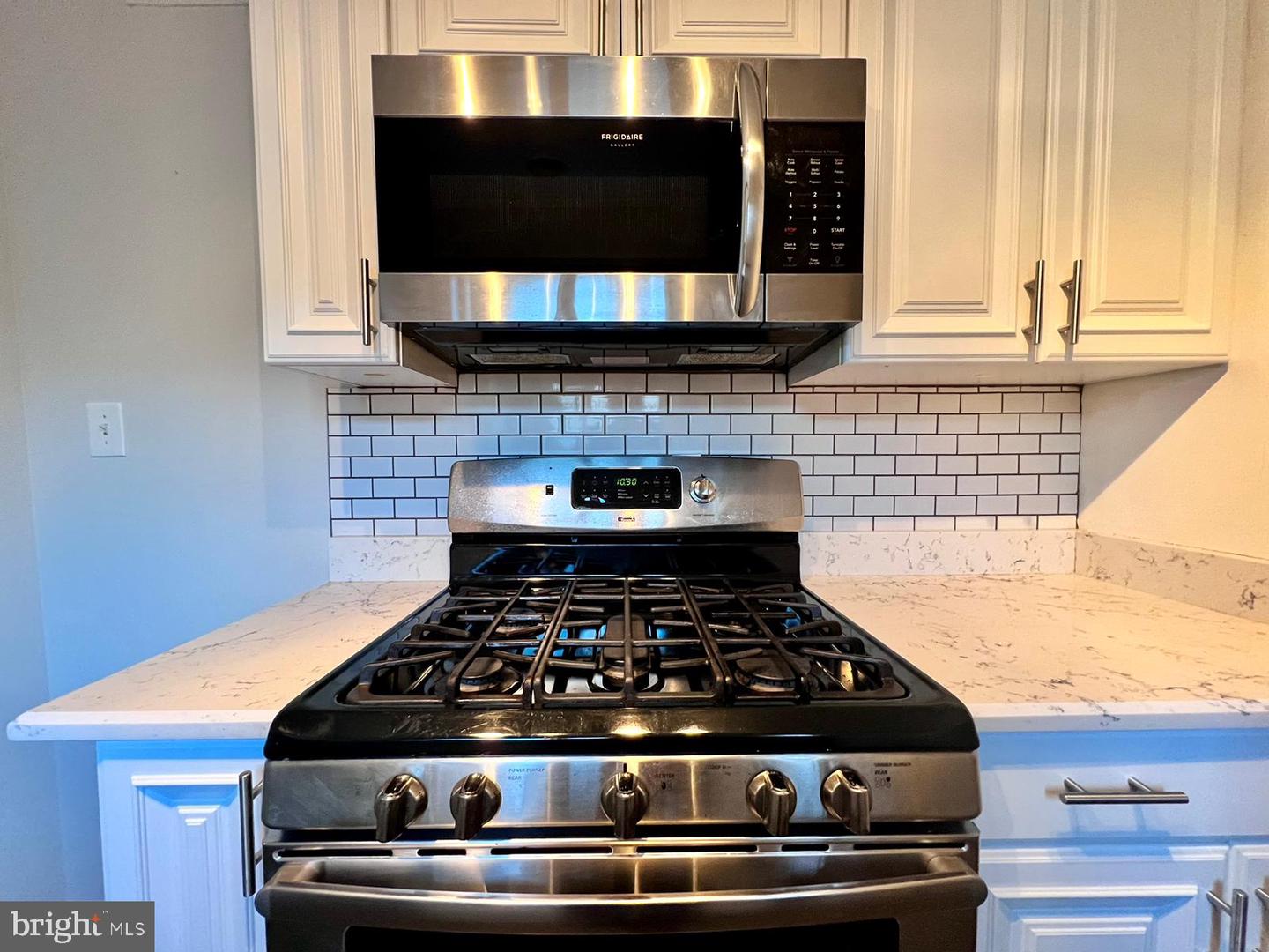 5332 Pooks Hill Rd #304