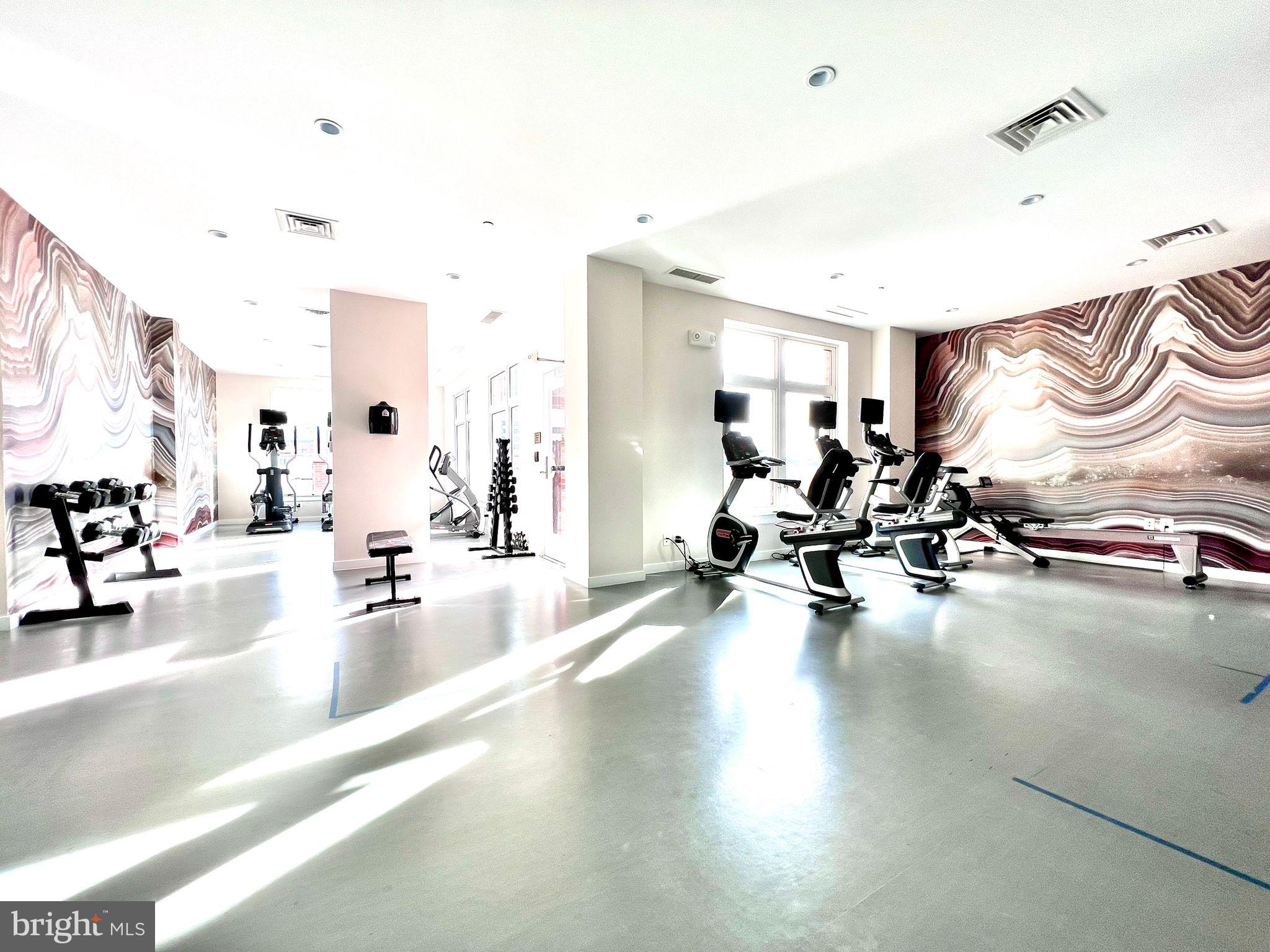 4915 Hampden Ln #307