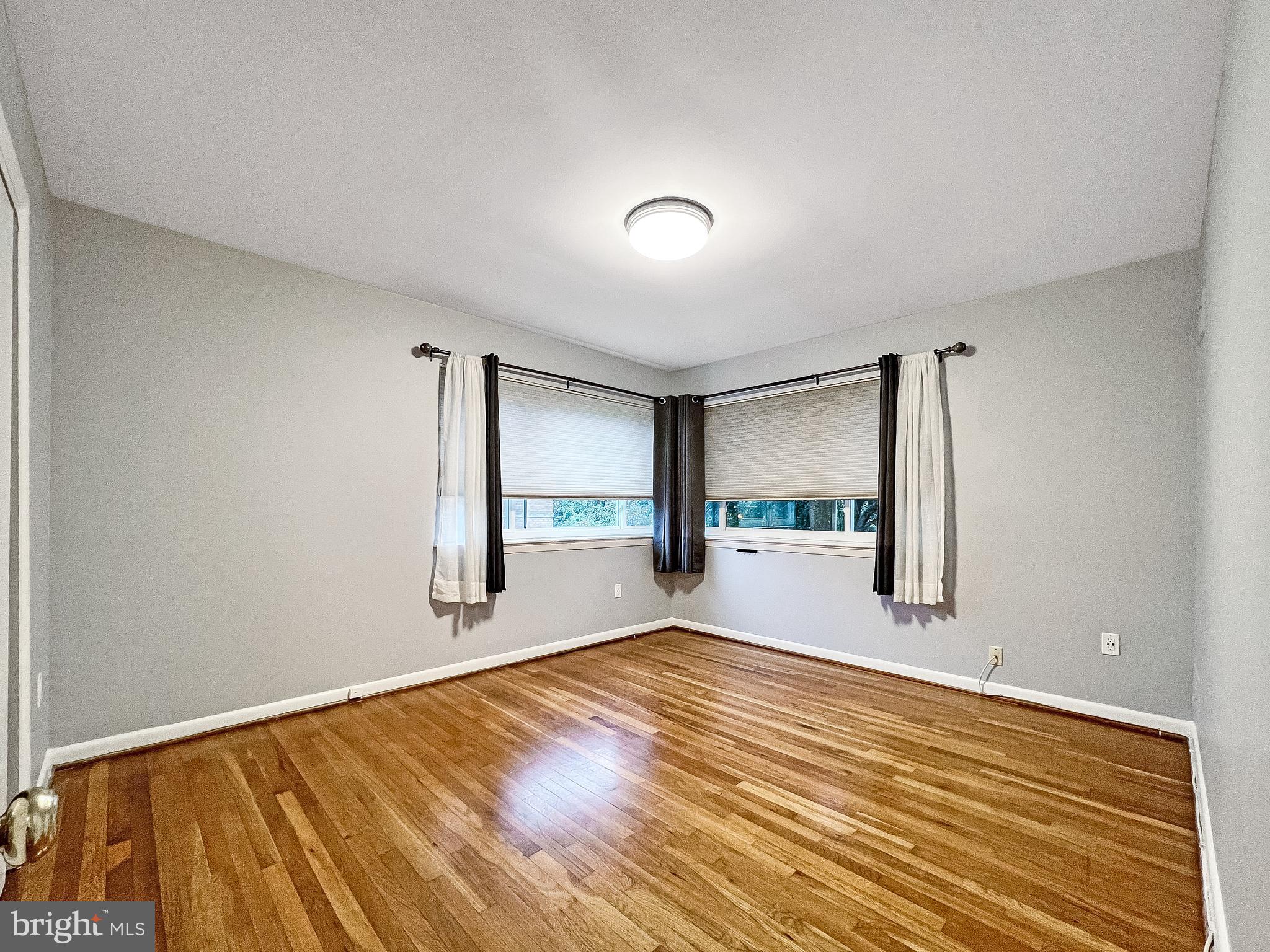 5015 SENTINEL DR #81