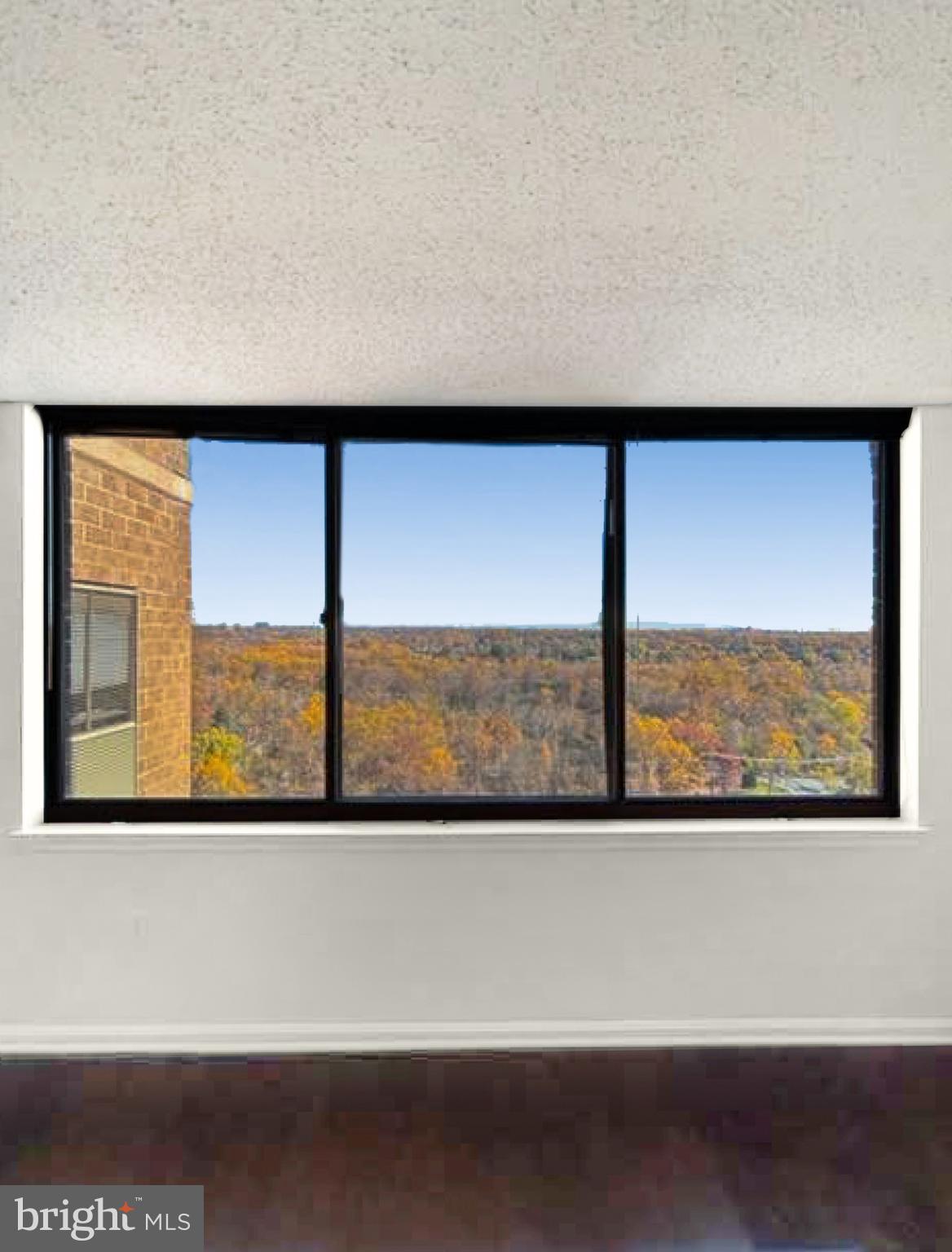 10101 GROSVENOR PL #2008