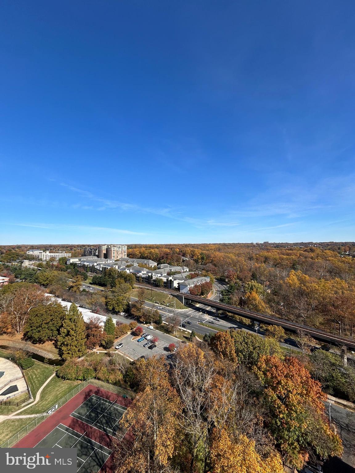 10101 GROSVENOR PL #2008