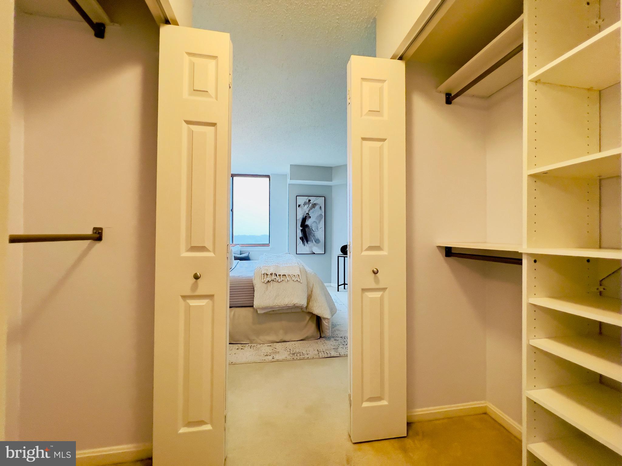 10101 GROSVENOR PLACE 2015