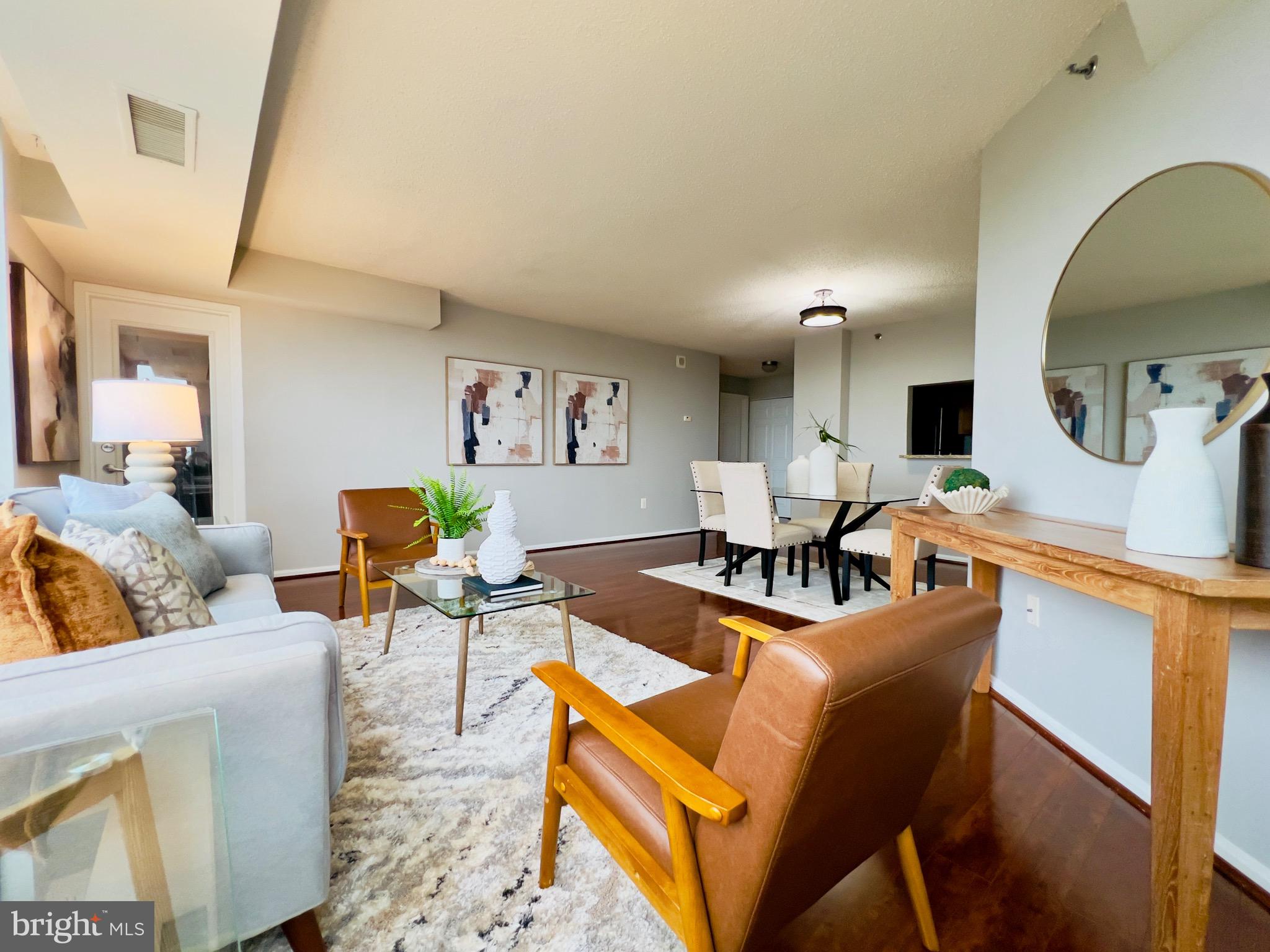 10101 GROSVENOR PLACE 2015