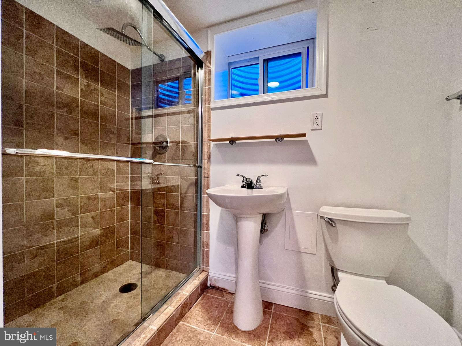 5332 POOKS HILL ROAD 304