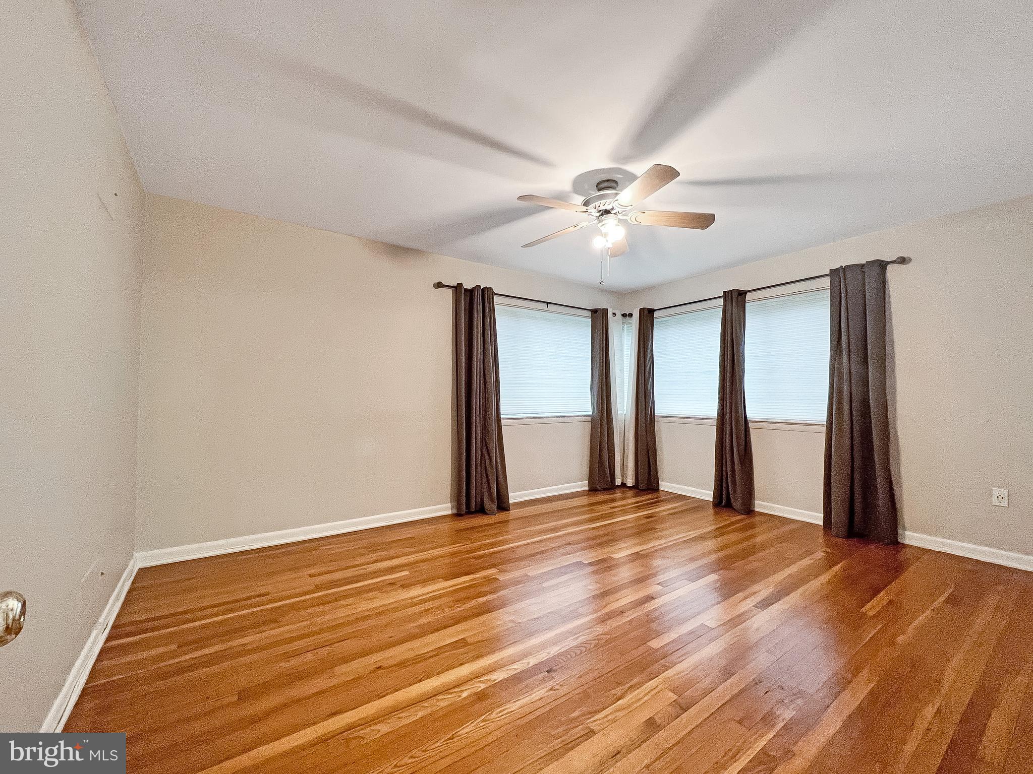 5015 SENTINEL DRIVE 81