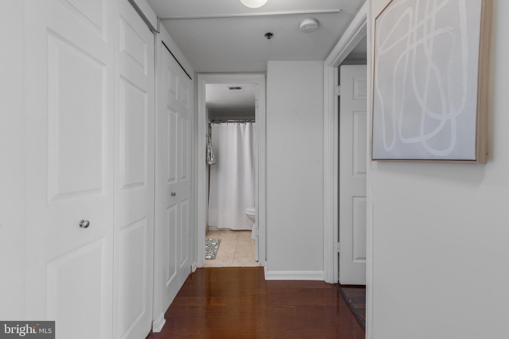 10101 GROSVENOR PLACE 2008