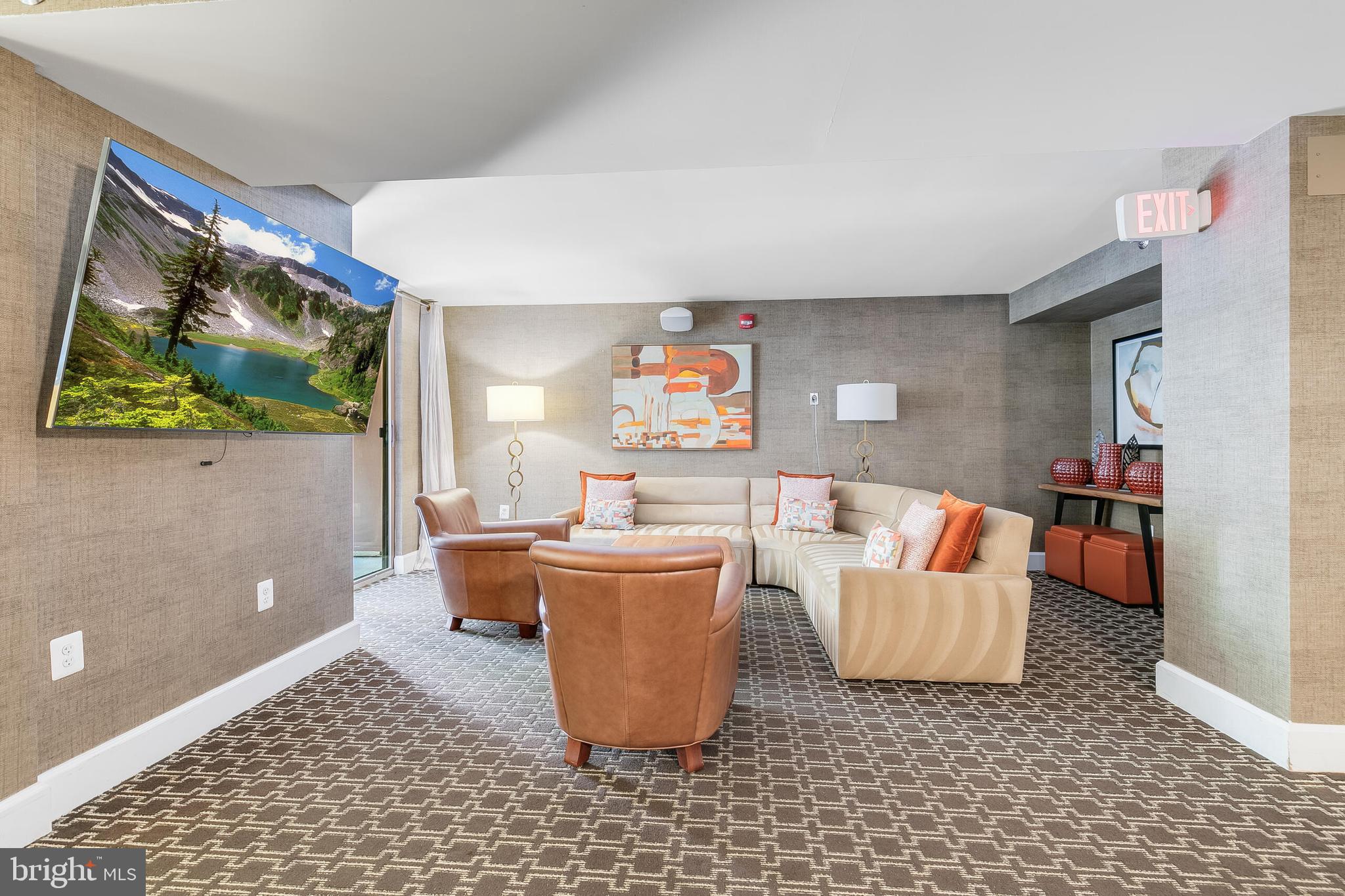 10101 GROSVENOR PLACE 2008