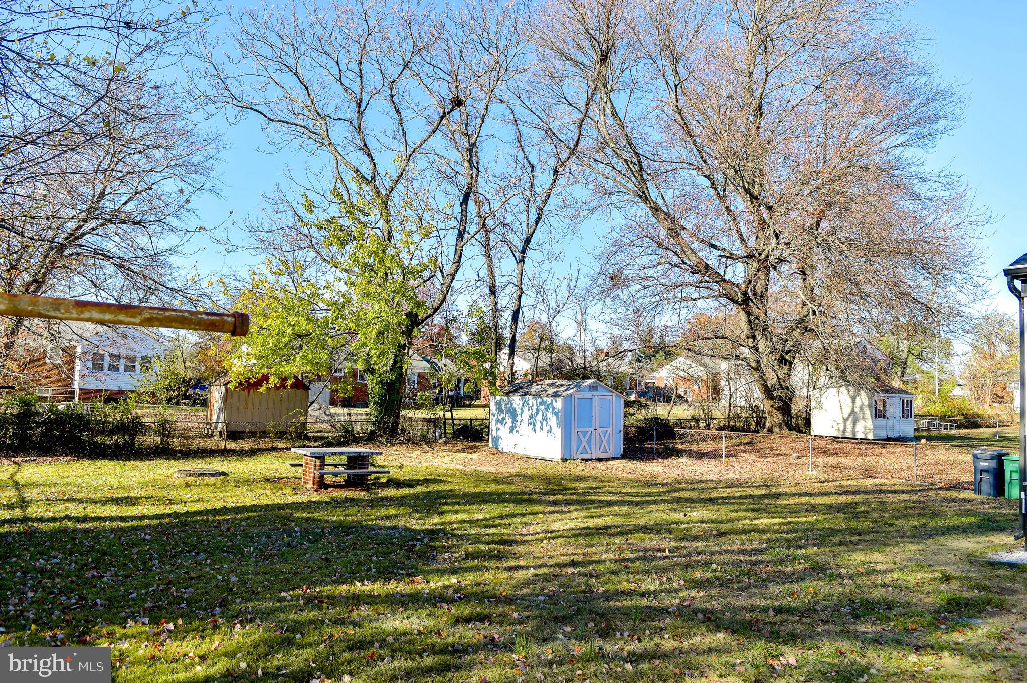 2909 Troy Pl