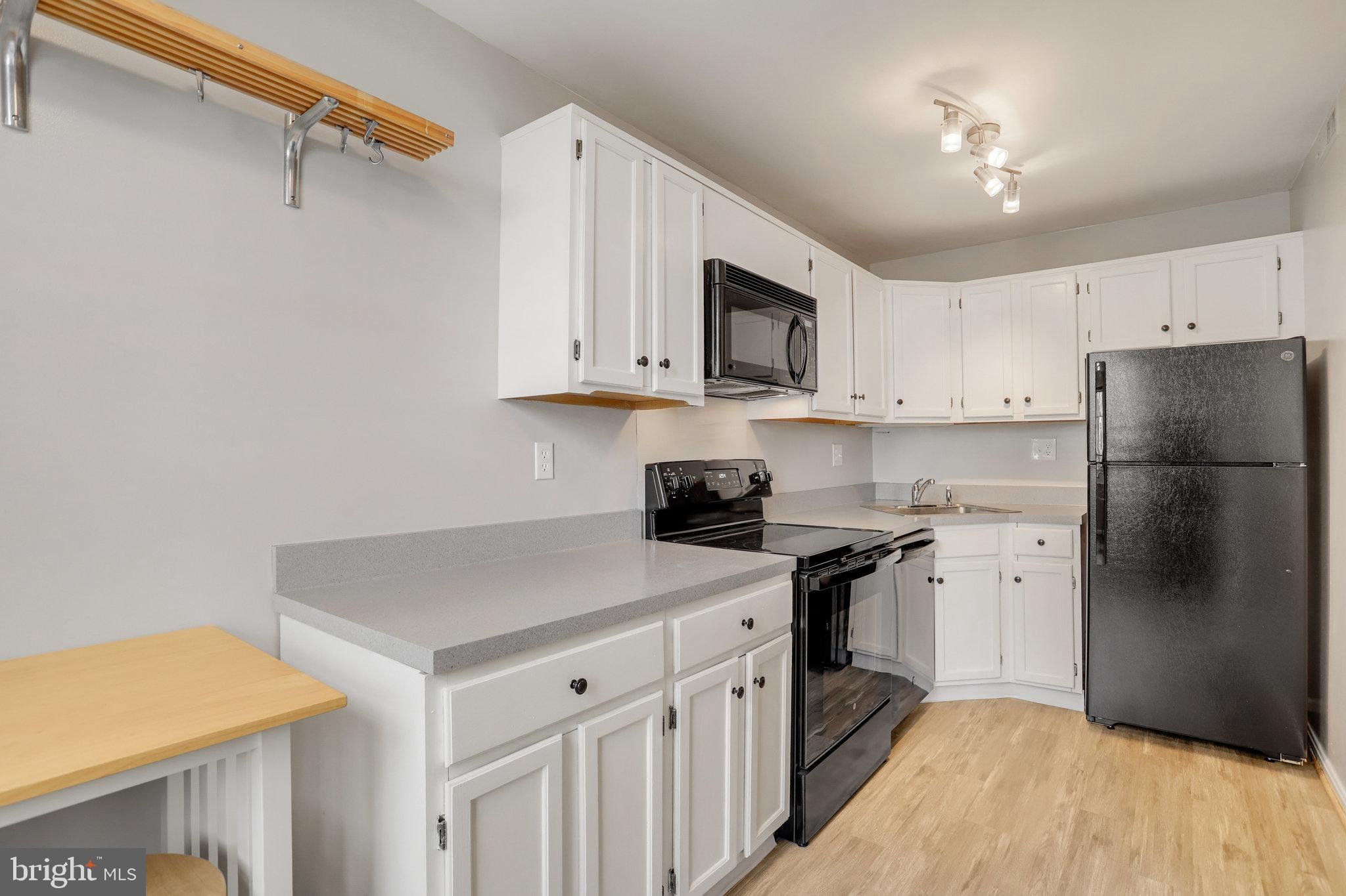 2021 KEY BLVD #12618