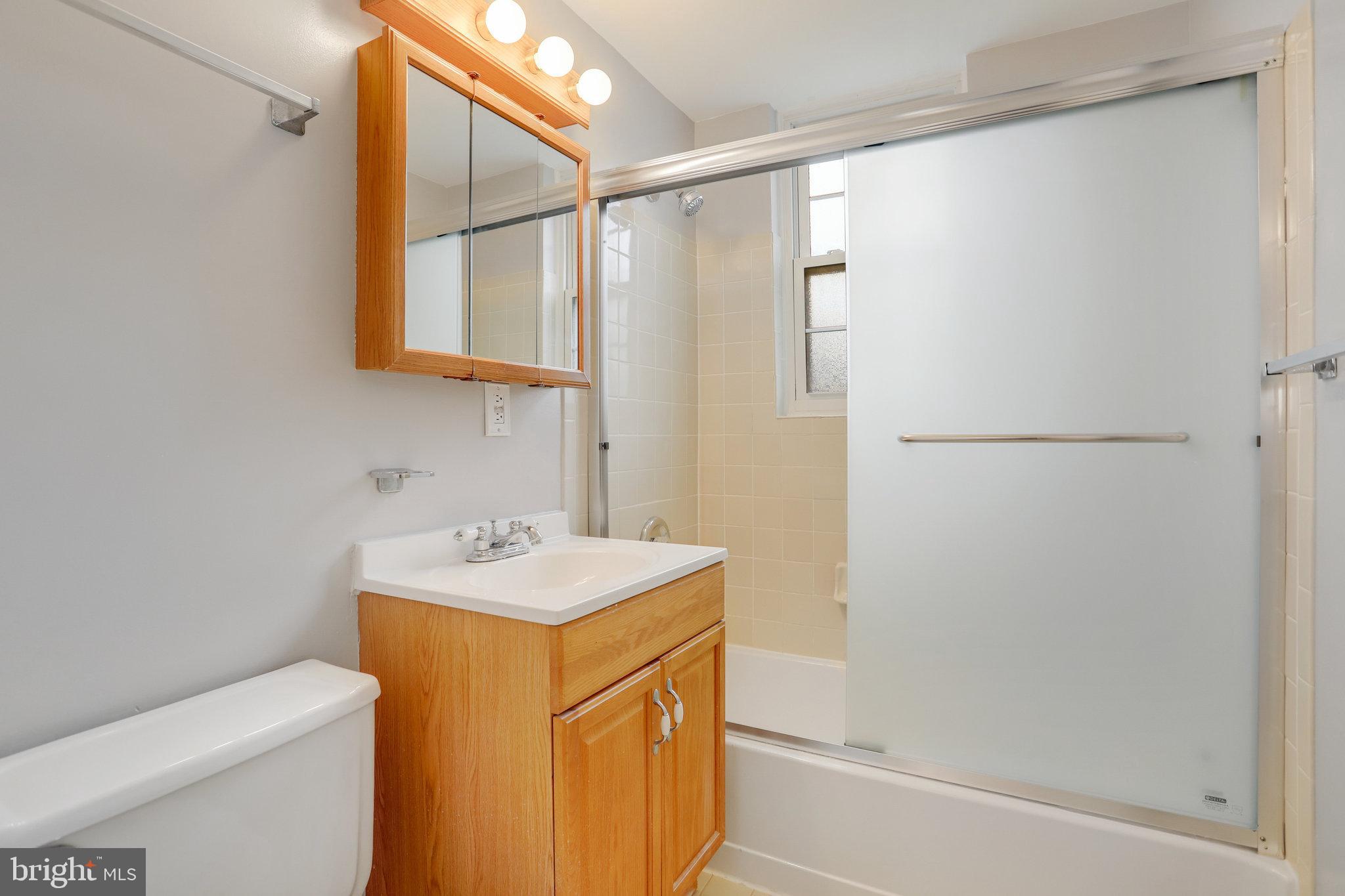 2021 KEY BLVD #12618