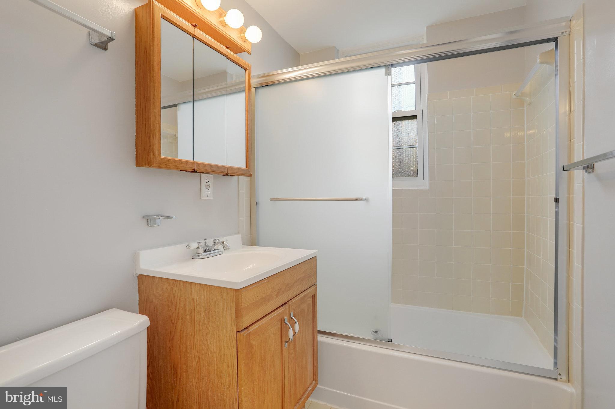 2021 KEY BLVD #12618