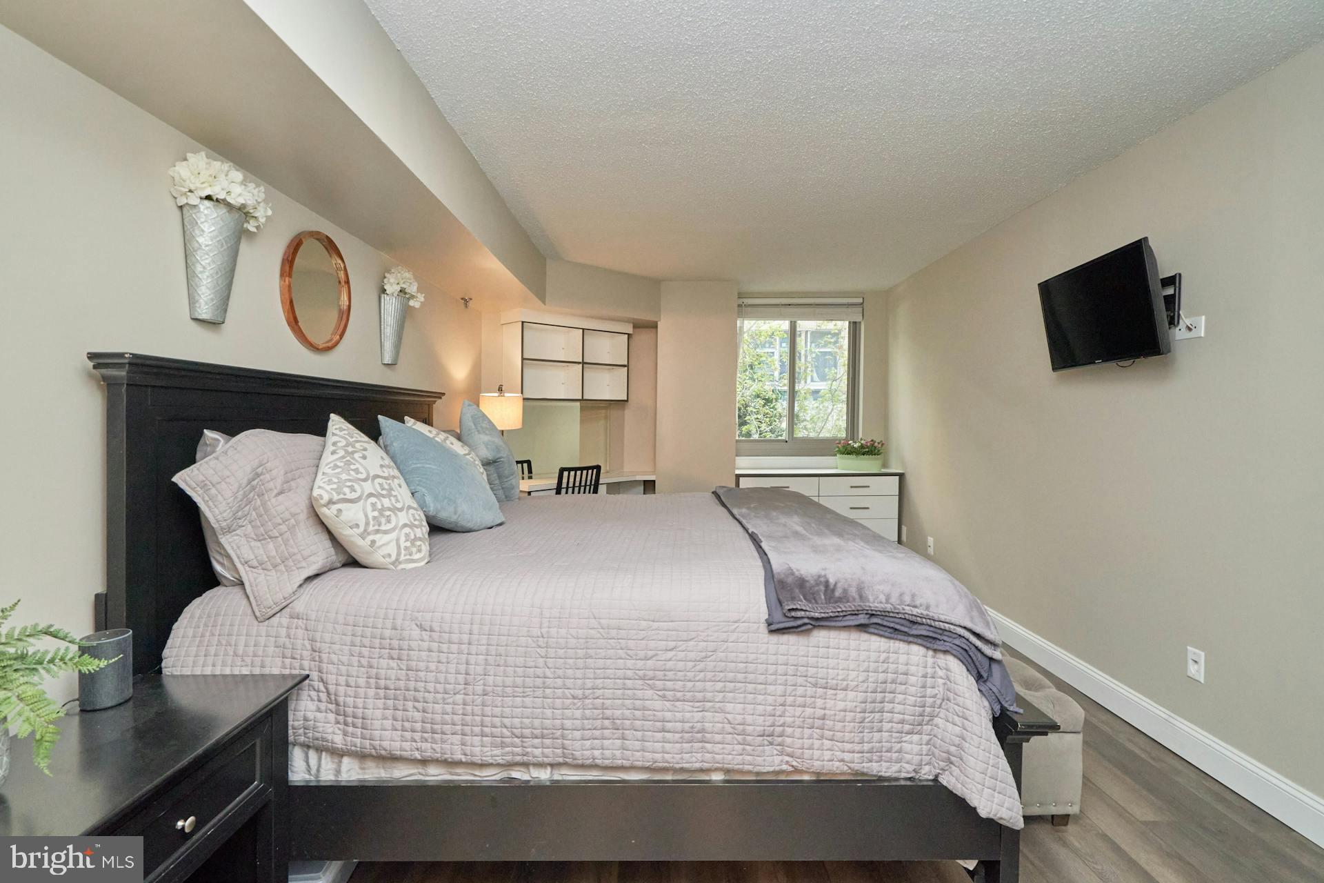 1024 N Utah St #222