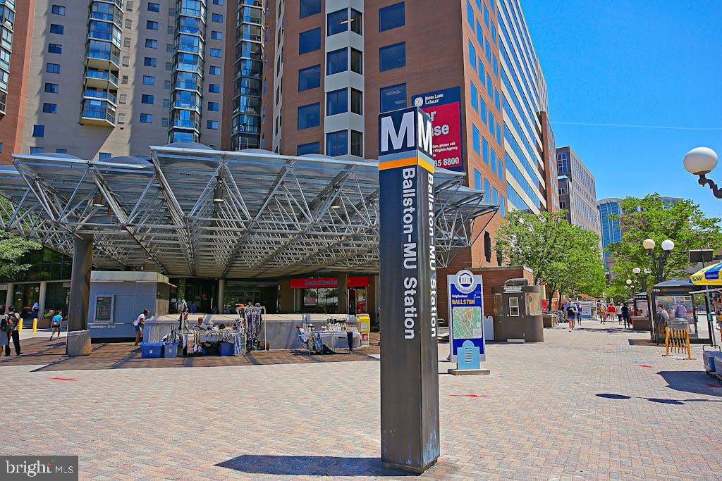 1024 N Utah St #222
