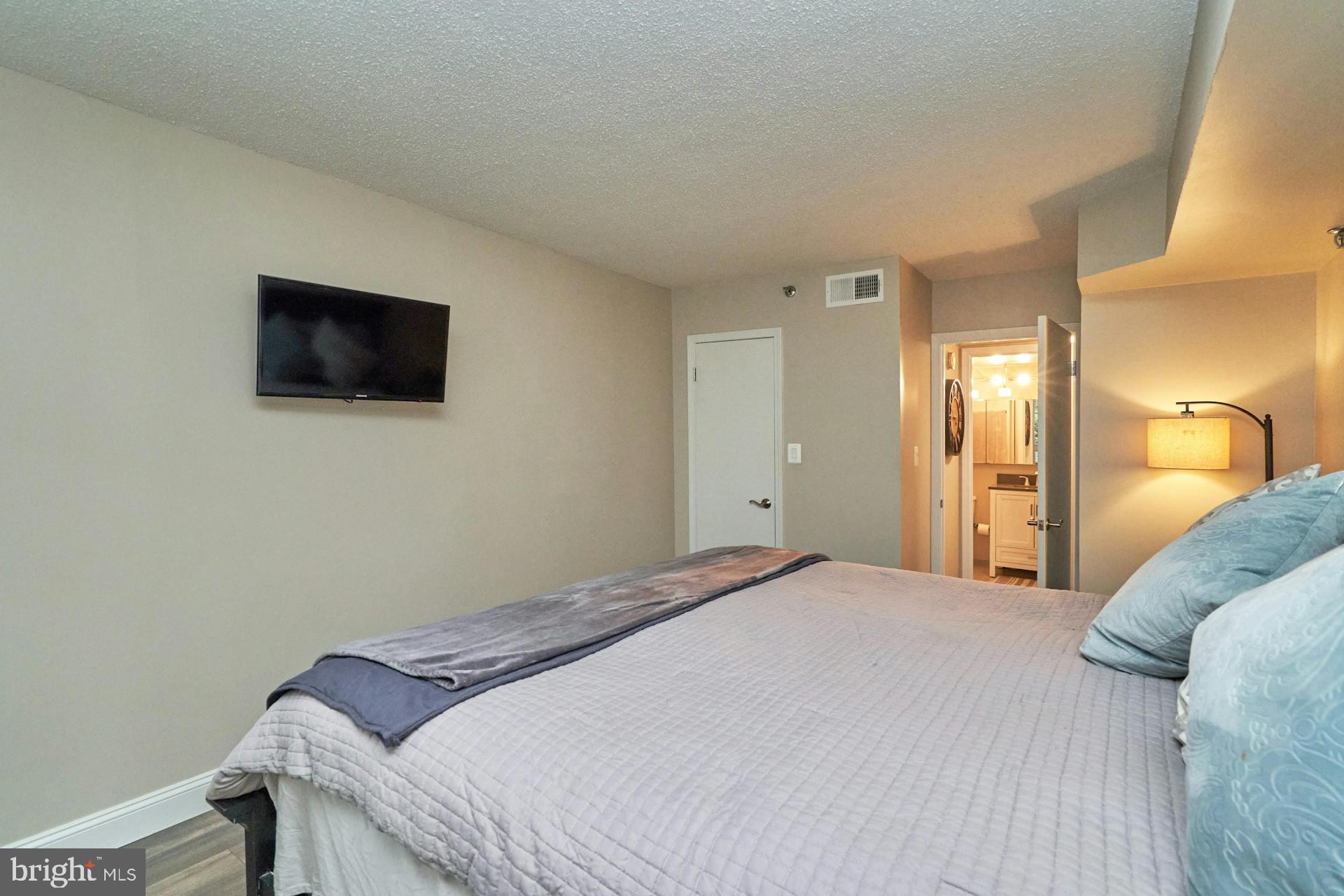 1024 N Utah St #222