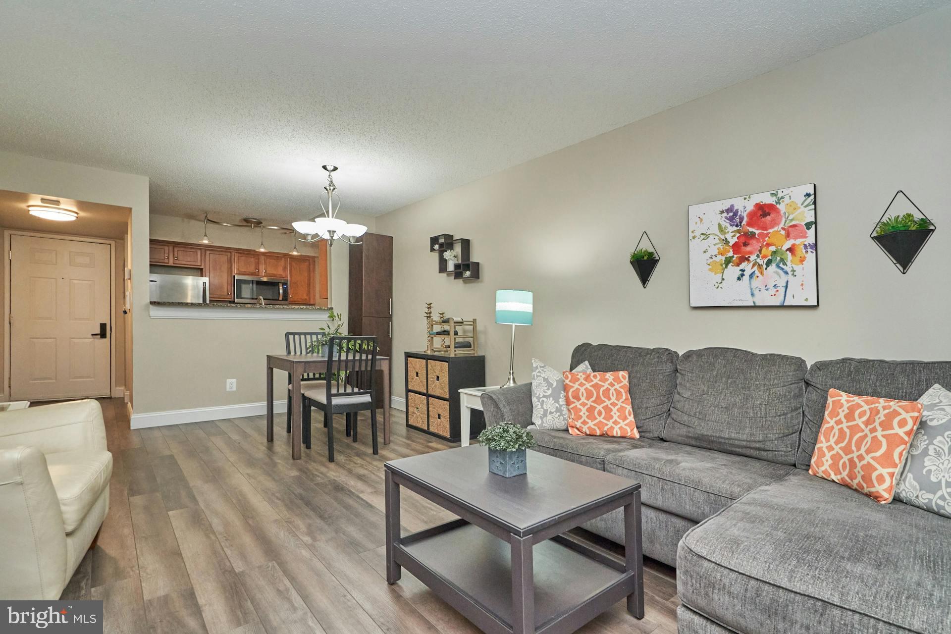 1024 N Utah St #222