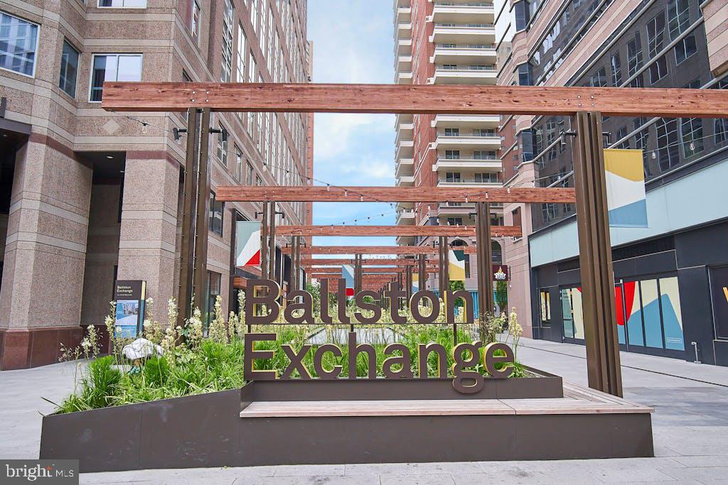 1024 N Utah St #222