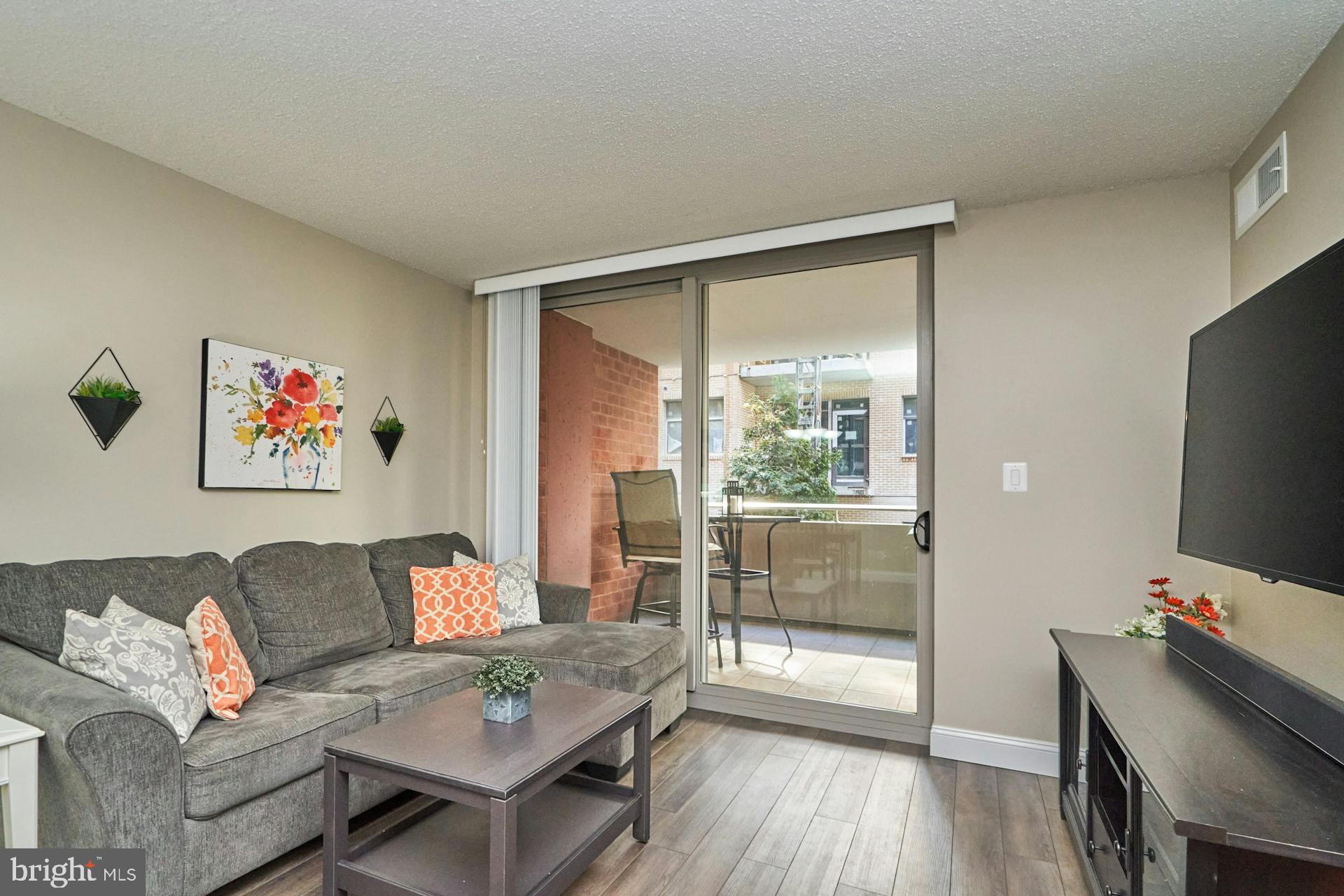 1024 N Utah St #222