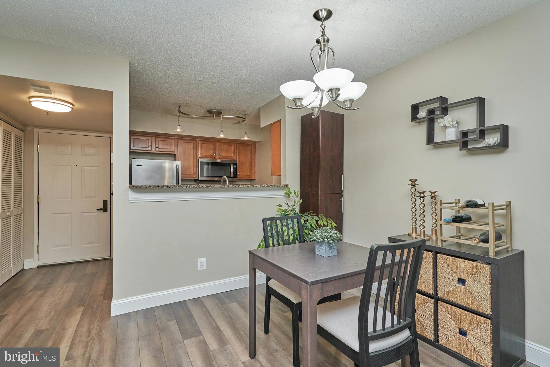 1024 N Utah St #222