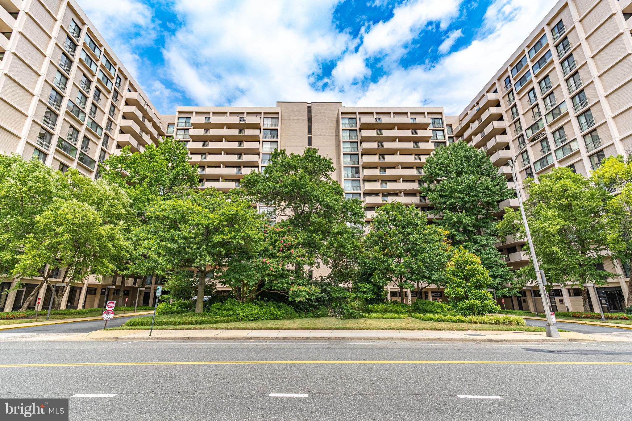 4141 N Henderson Rd #1219