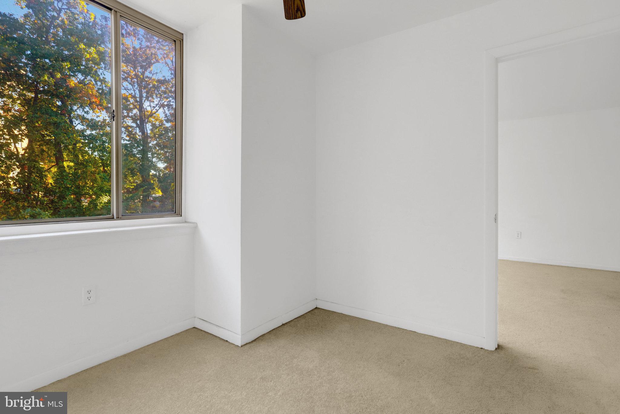 5565 COLUMBIA PIKE 412