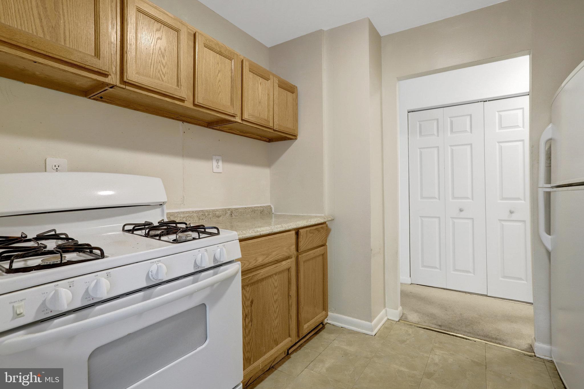 5565 COLUMBIA PIKE 412