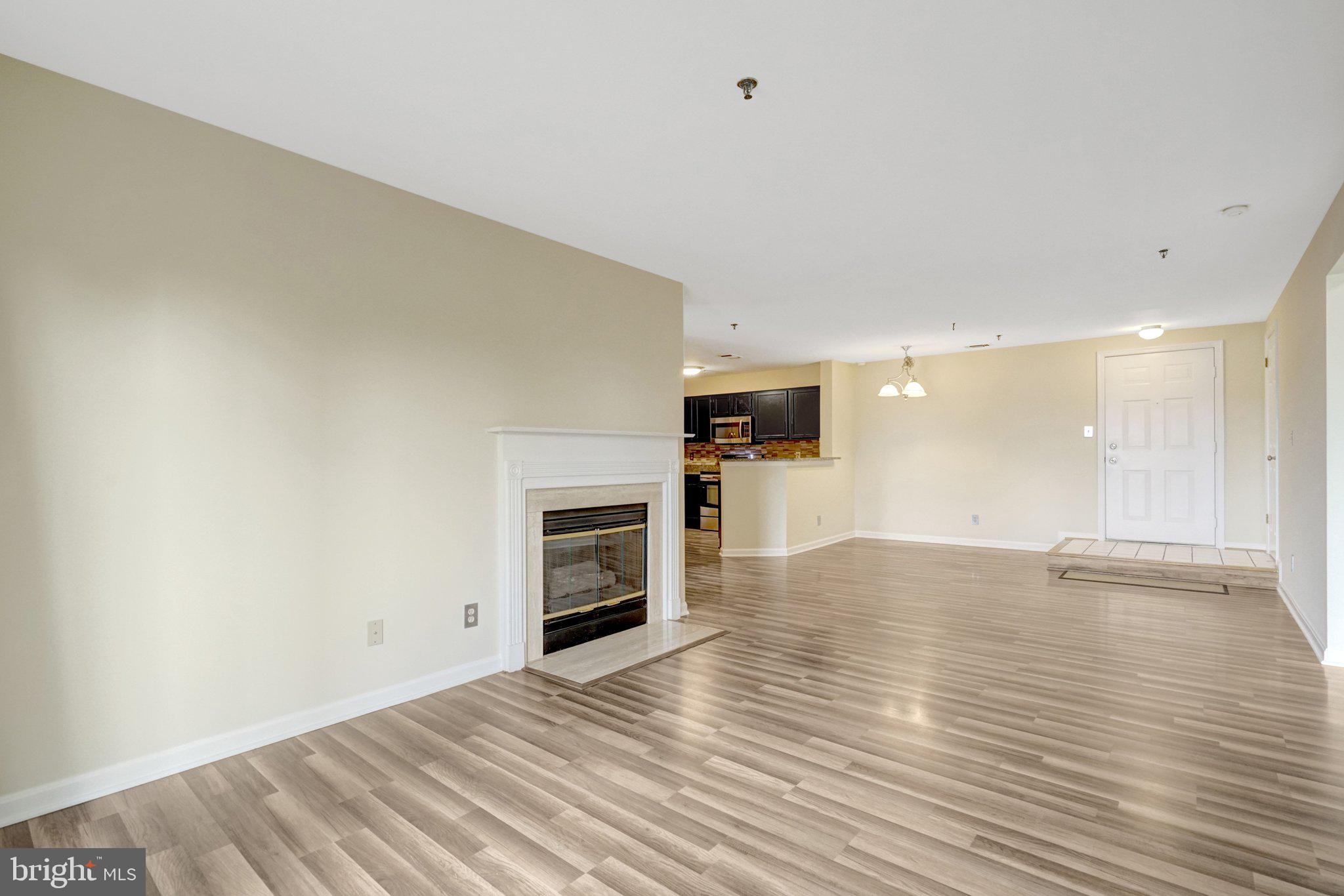 1100 QUAKER HILL DRIVE 307