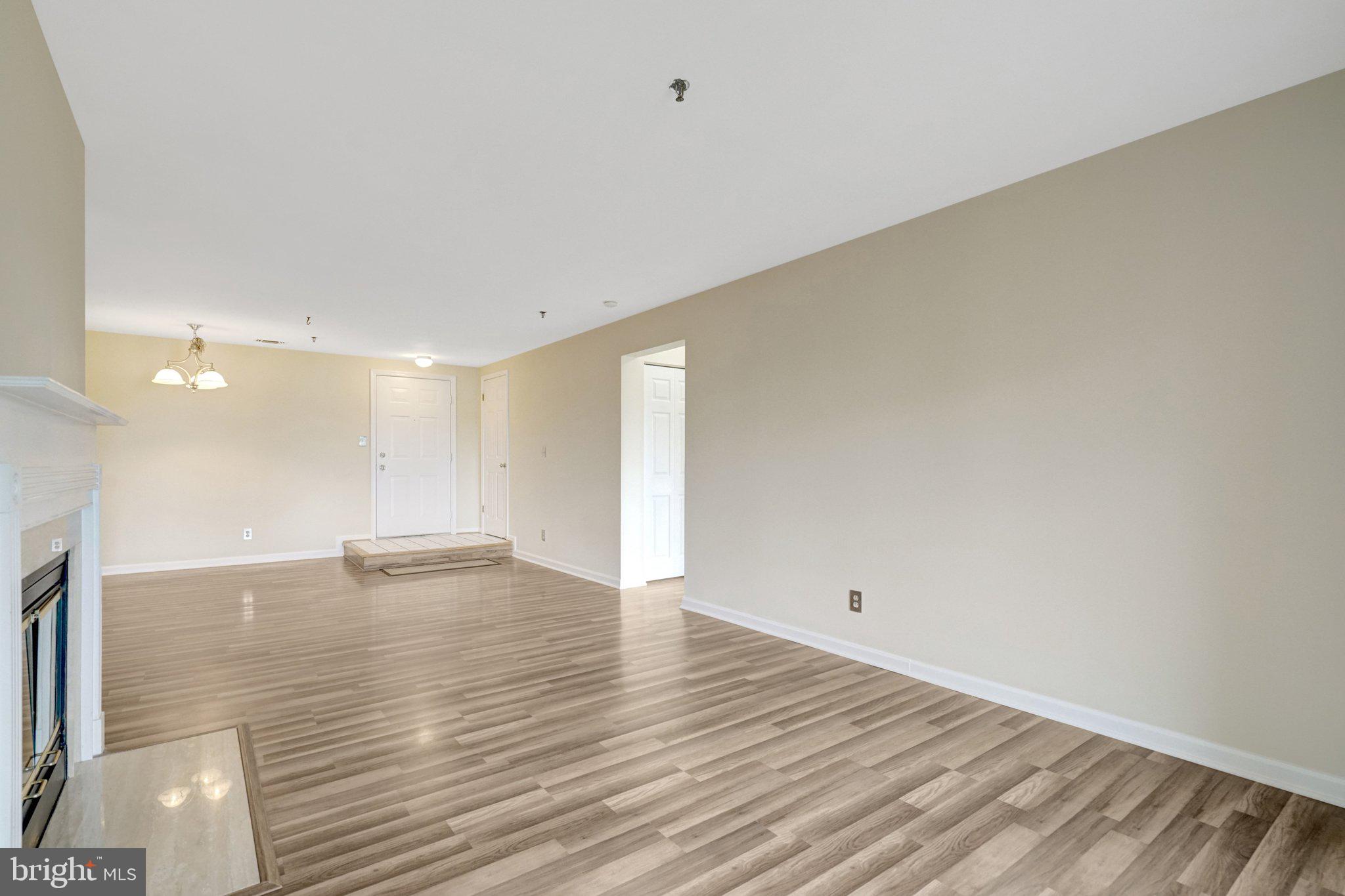 1100 QUAKER HILL DRIVE 307