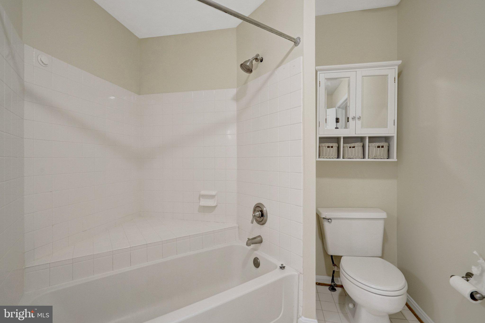 1100 QUAKER HILL DRIVE 307